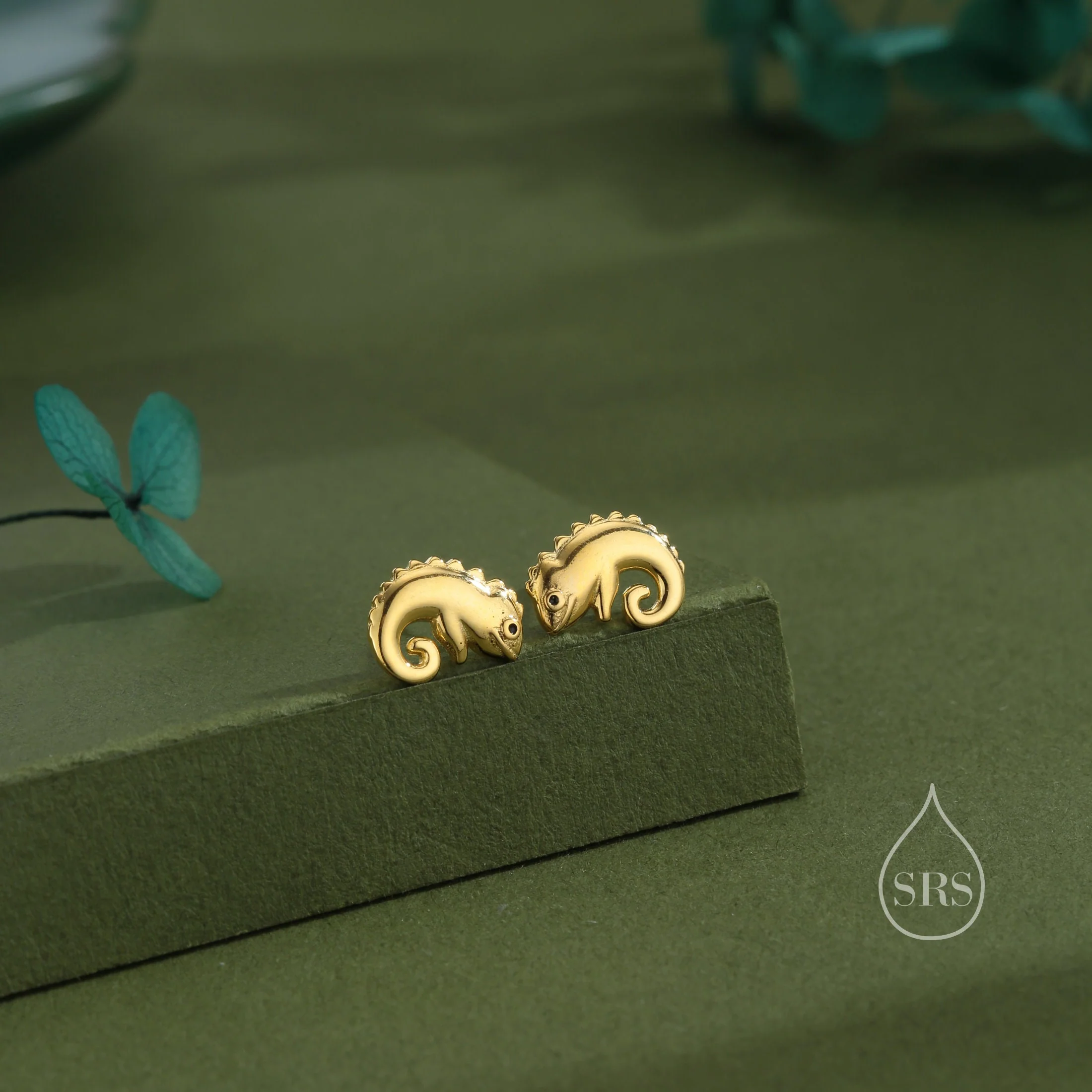 Chameleon Stud Earrings in Sterling Silver, Lizard Stud, Cute Animal Earrings, Nature Inspired Earrings - Image 6