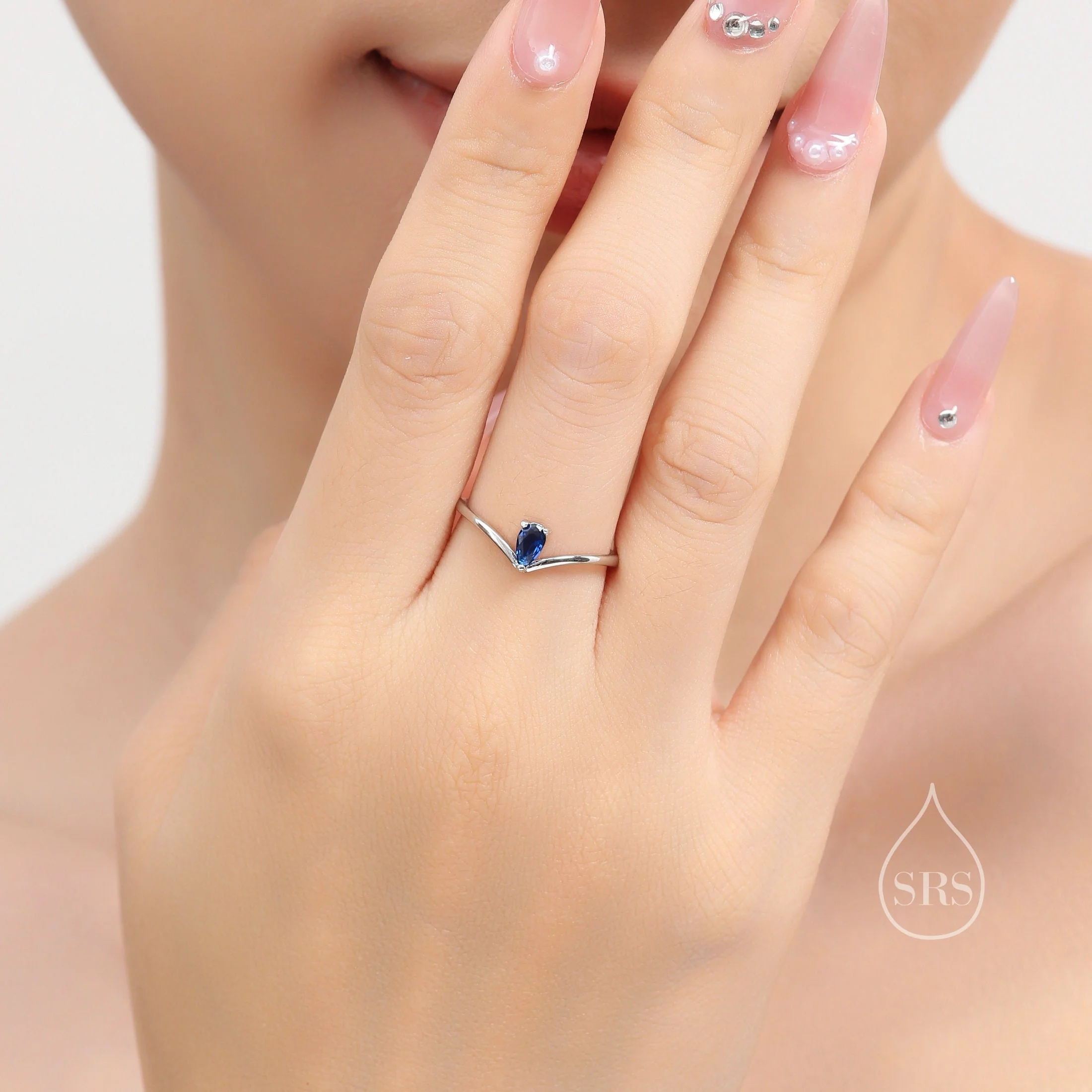 Created Blue Sapphire Droplet Chevron Ring in Sterling Silver, 3x5mm, Prong Set Pear Cut V Ring, Adjustable Size, Blue Corundum Ring
