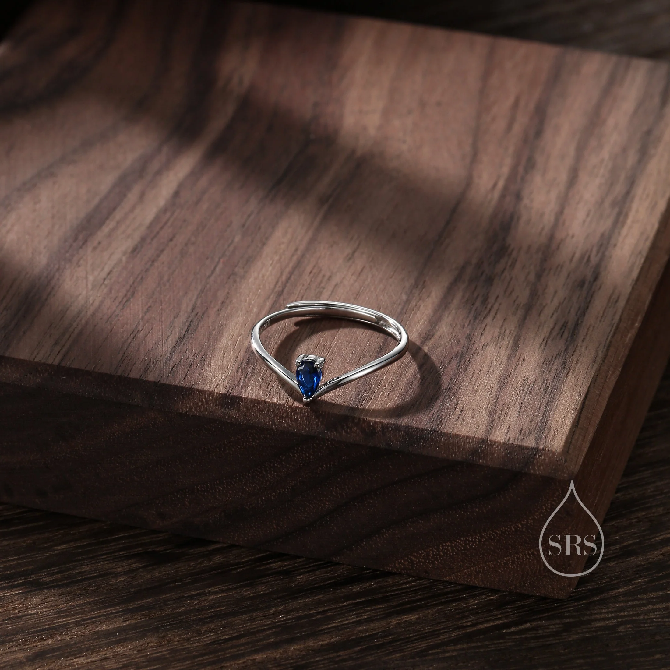 Created Blue Sapphire Droplet Chevron Ring in Sterling Silver, 3x5mm, Prong Set Pear Cut V Ring, Adjustable Size, Blue Corundum Ring - Image 6