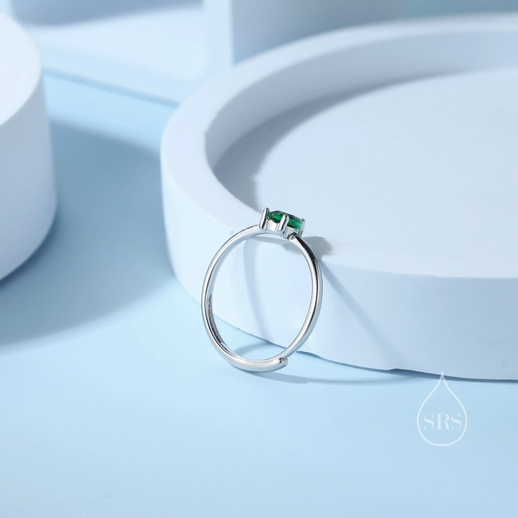 Created Green Emerald Droplet Ring in Sterling Silver, 4x6mm, Prong Set Pear Cut, Adjustable Size, Lab Emerald Ring, May Birthstone - Image 4