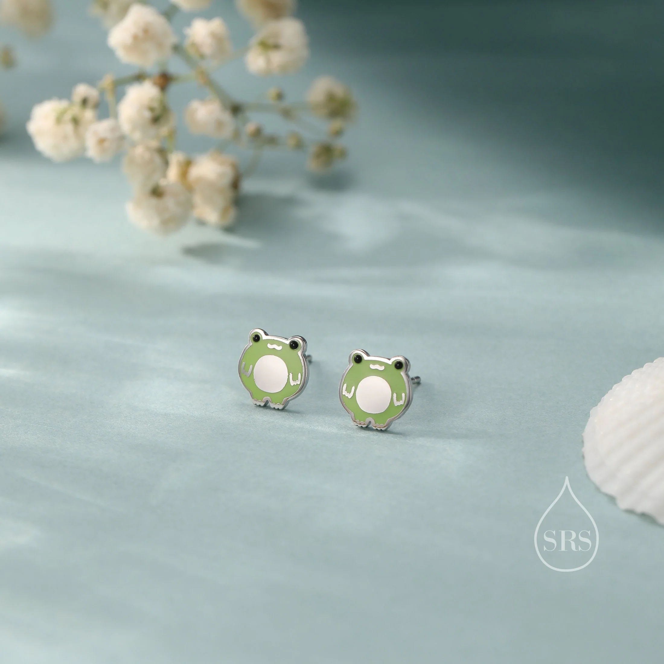 Cute Enamel Frog Stud Earrings in Sterling Silver, Kawaii Frog Earrings,  Green Frog Earrings, Nature Inspired - Image 3