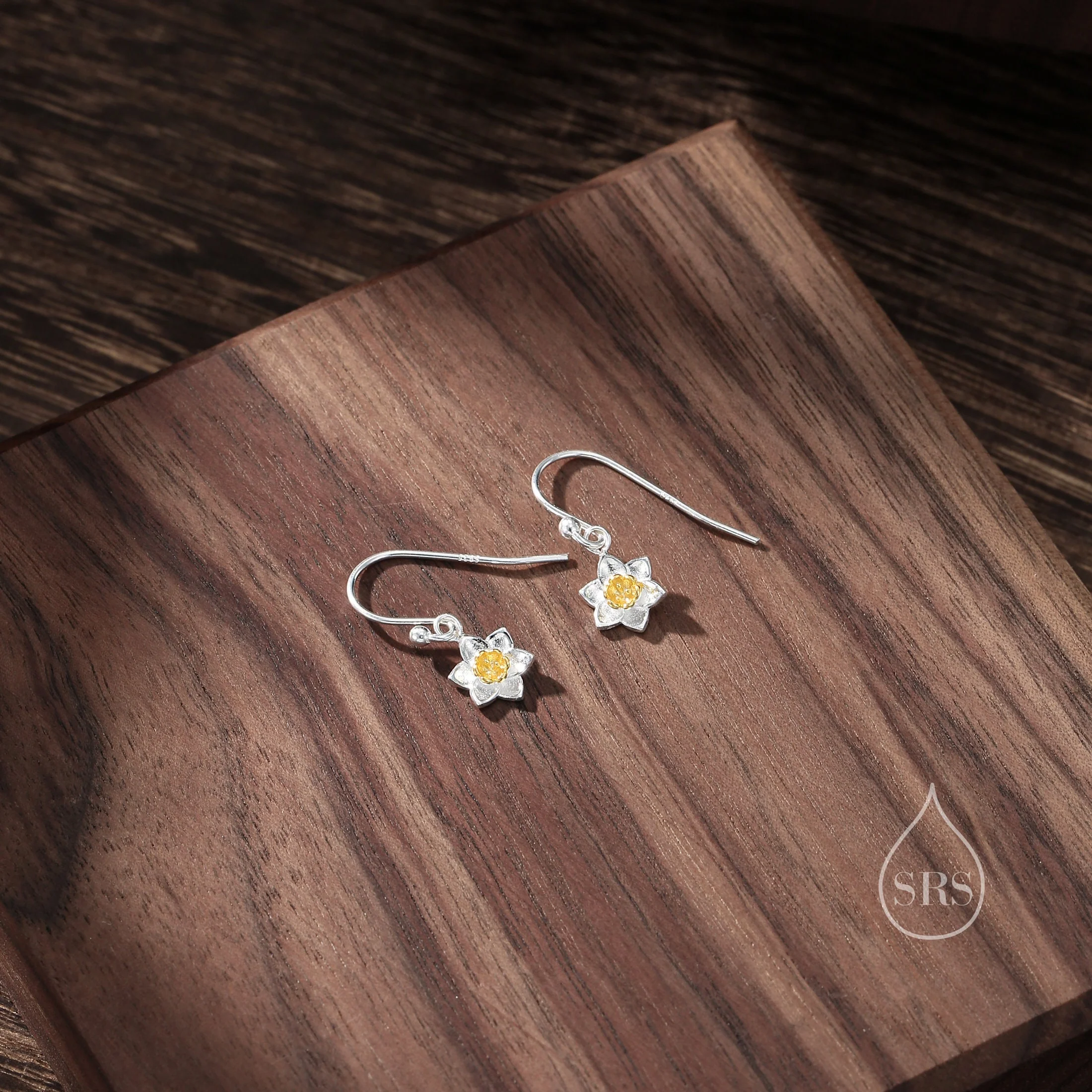 Daffodil Flower Drop Hook Earrings in Sterling Silver, Partial Gold, Flower hoop Earrings, Daffodil Floral Earrings - Image 3