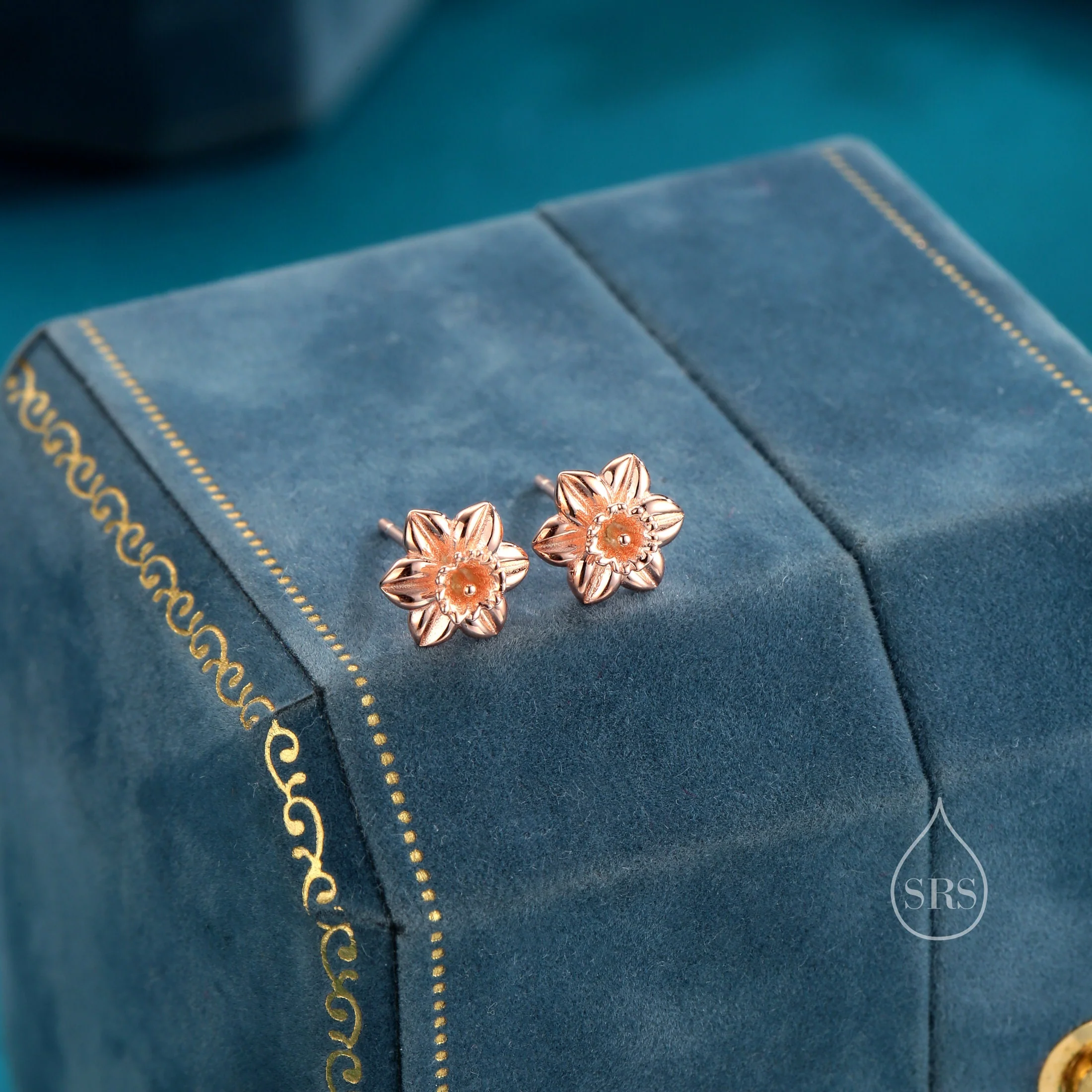Daffodil Stud Earrings in Sterling Silver, Tiny Flower Earrings, Three Finishes, Daffodil Earrings,  March Birth Flower, Gold or Rose Gold - Image 3