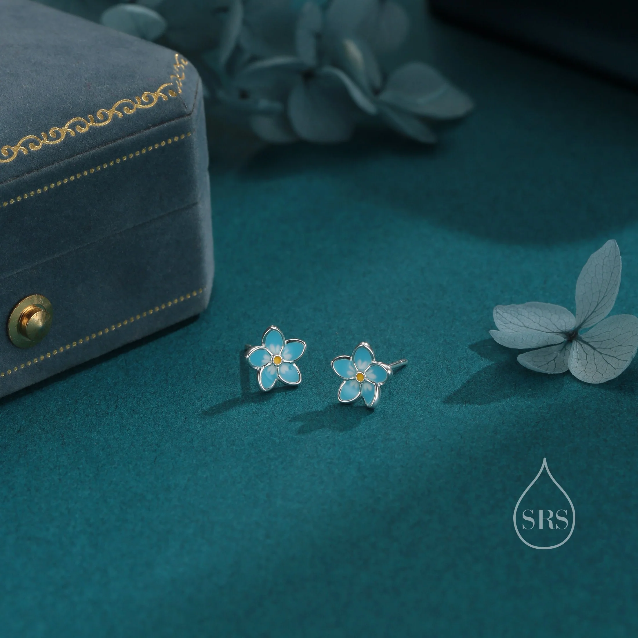 Dainty Forget-me-not Enamel Stud Earrings in Sterling Silver, Flower Earrings, Blue Blossom Earrings, Forget me not earrings - Image 6