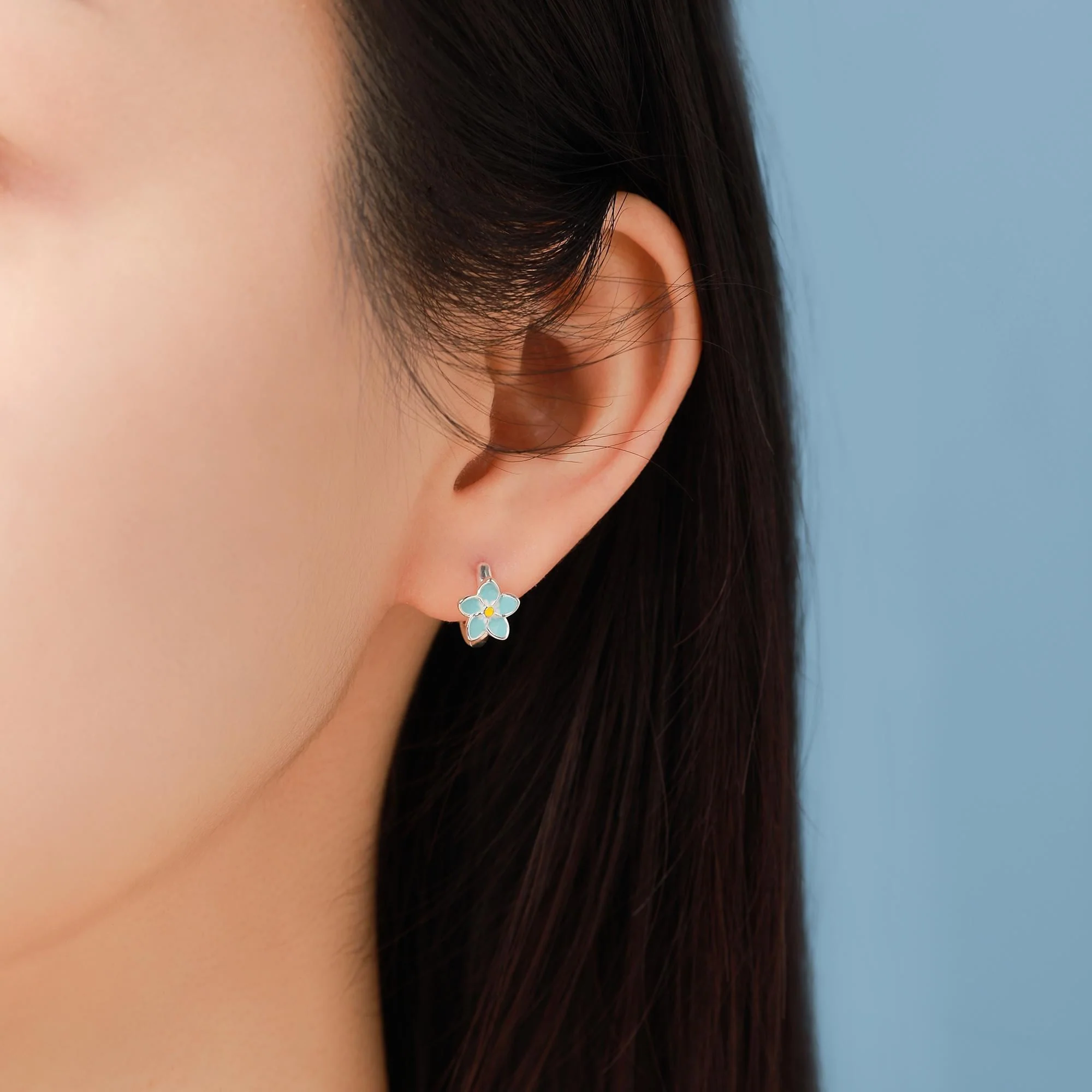 Dainty Forget Me Not Flower Huggie Hoop in Sterling Silver, Enamel Flower hoop Earrings, Forget Me Not Floral Earrings, 8mm Inner Diameter - Image 2