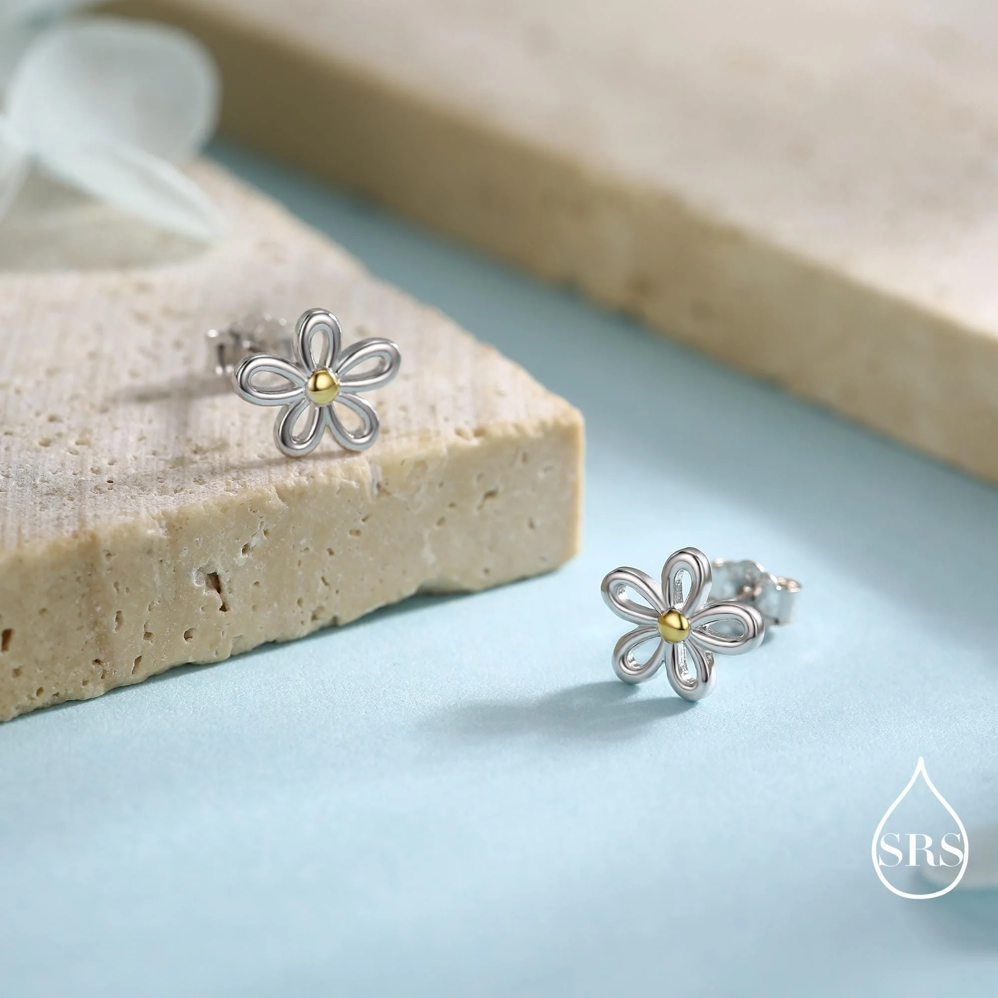 Dainty Forget-me-not Flower Stud Earrings in Sterling Silver - Floral Blossom Flower Stud Earrings - Nature Inspired - Image 3