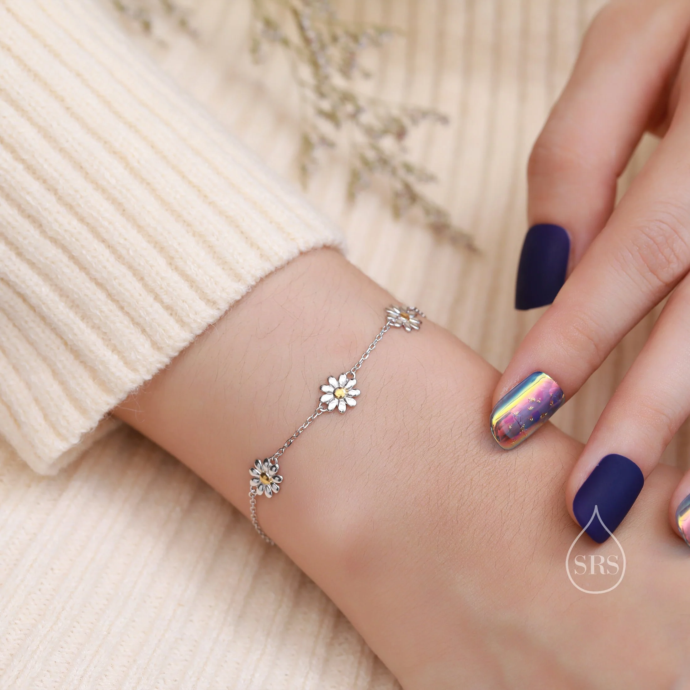 Daisy Flower Trio Bracelet in Sterling Silver, Daisy Bracelet, Daisy Flower Bracelet, Flower Bracelet - Image 3