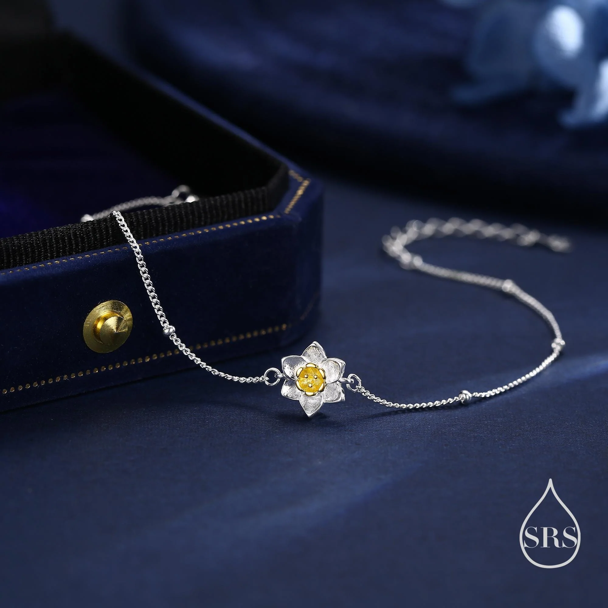 Delicate Daffodil Bracelet in Sterling Silver with a Satellite Chain, Nature Inspired Flower Jewellery, Minimalist, Simple and Tiny - Image 3