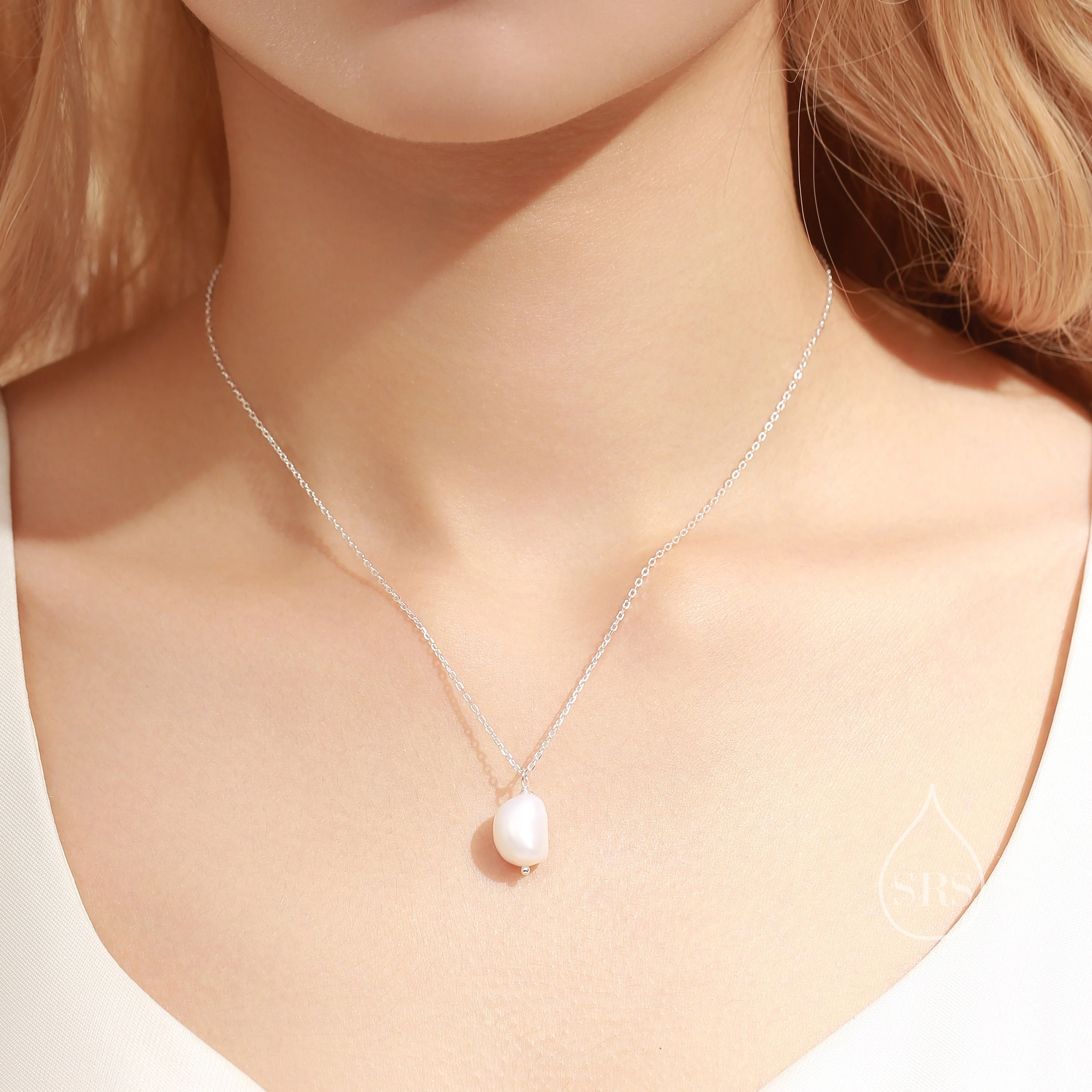 Delicate Genuine Baroque Pearl Pendant Necklace in Sterling Silver, Silver or Gold, Minimalist Pearl, One-of-a-kind Semi-precious - Image 3