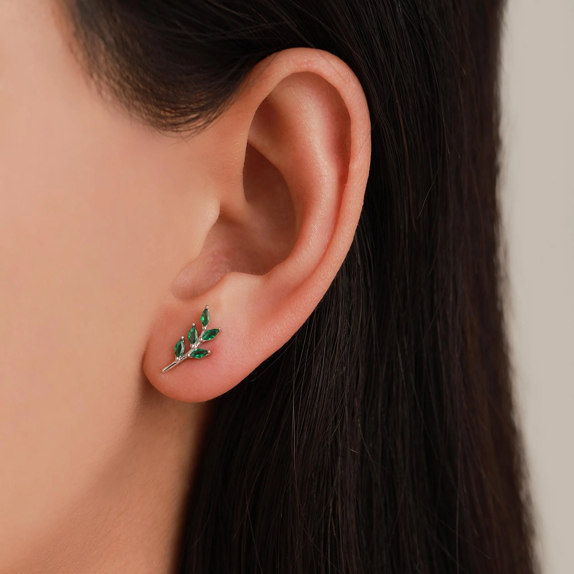 Emerald Green Leaf 18G Screw Back Earrings in Sterling Silver - Image 2