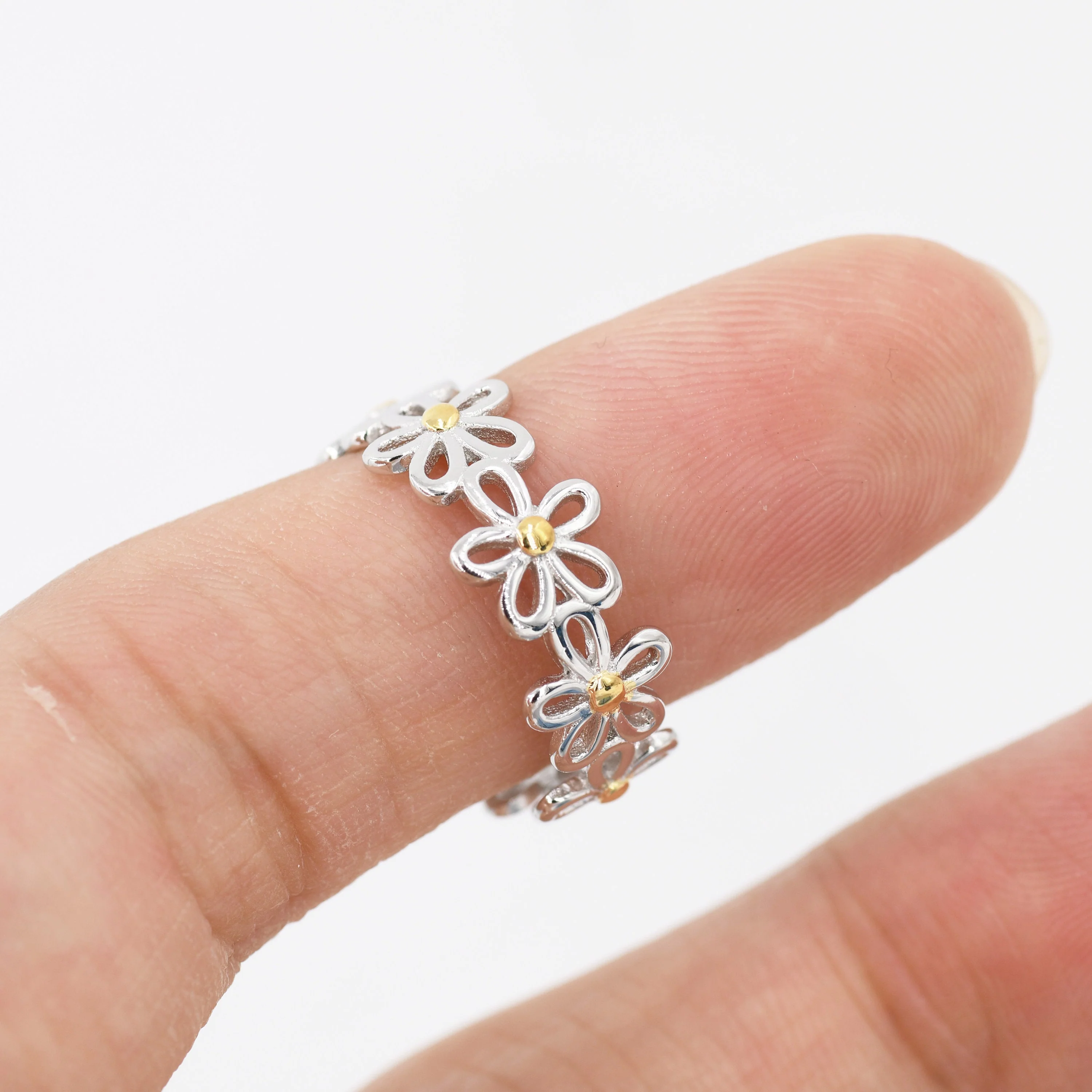 Forget-me-not Flower Infinity Ring in Sterling Silver, Flower Ring, Silver and Gold Floral Ring, US 5-8 - Image 4