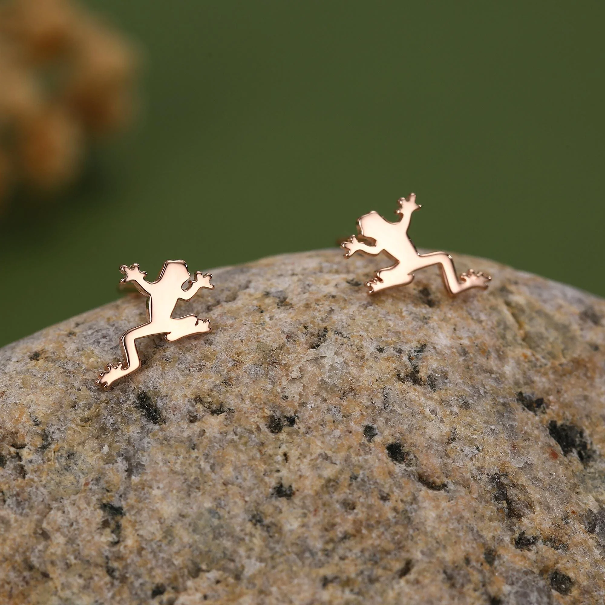 Frog Stud Earrings in Sterling Silver, Tree Frog Earrings - Image 6