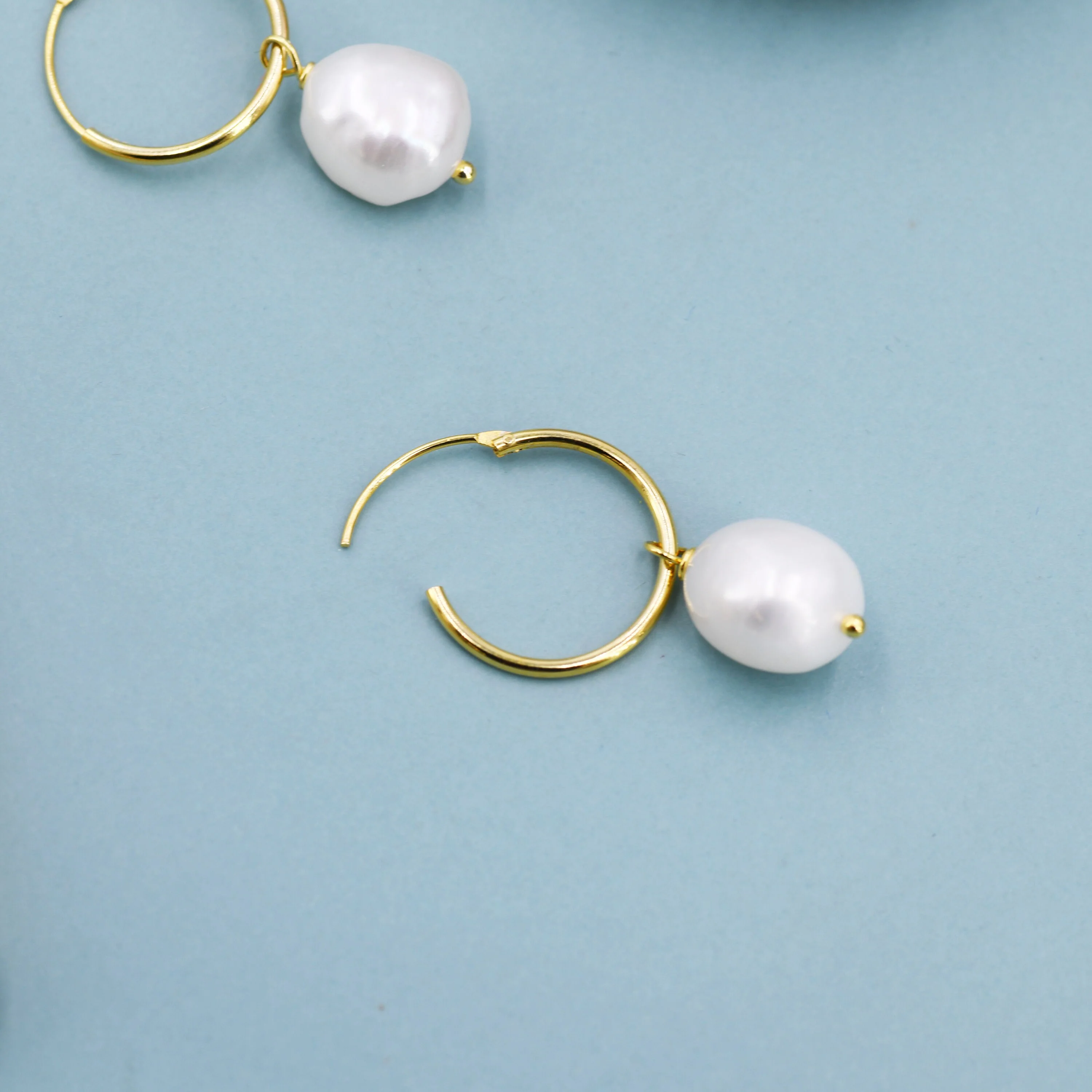 Genuine Baroque Pearl CZ Crystal Large Huggie Hoop Earrings in Sterling Silver, Gold or Silver, Hoop Earrings R99 - Image 8