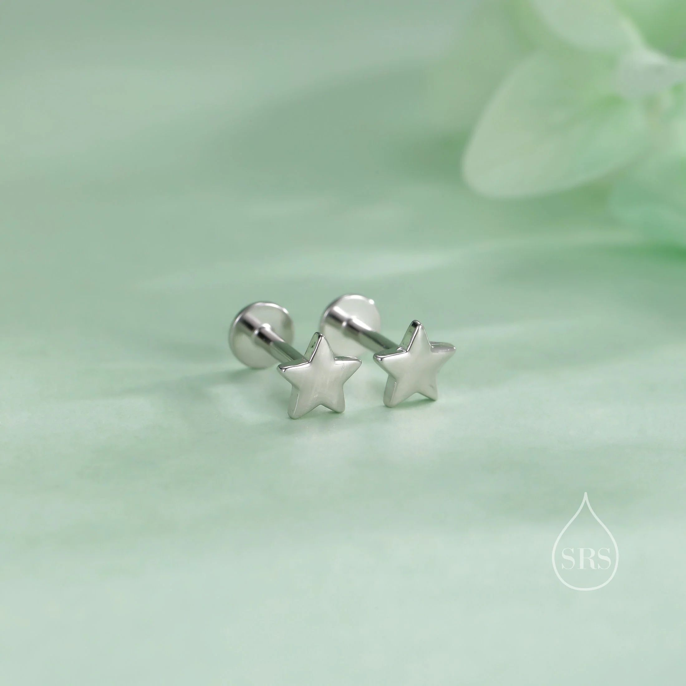 Tiny Star 16G Internally Threaded Flat Back Earrings in Sterling Silver - Image 6