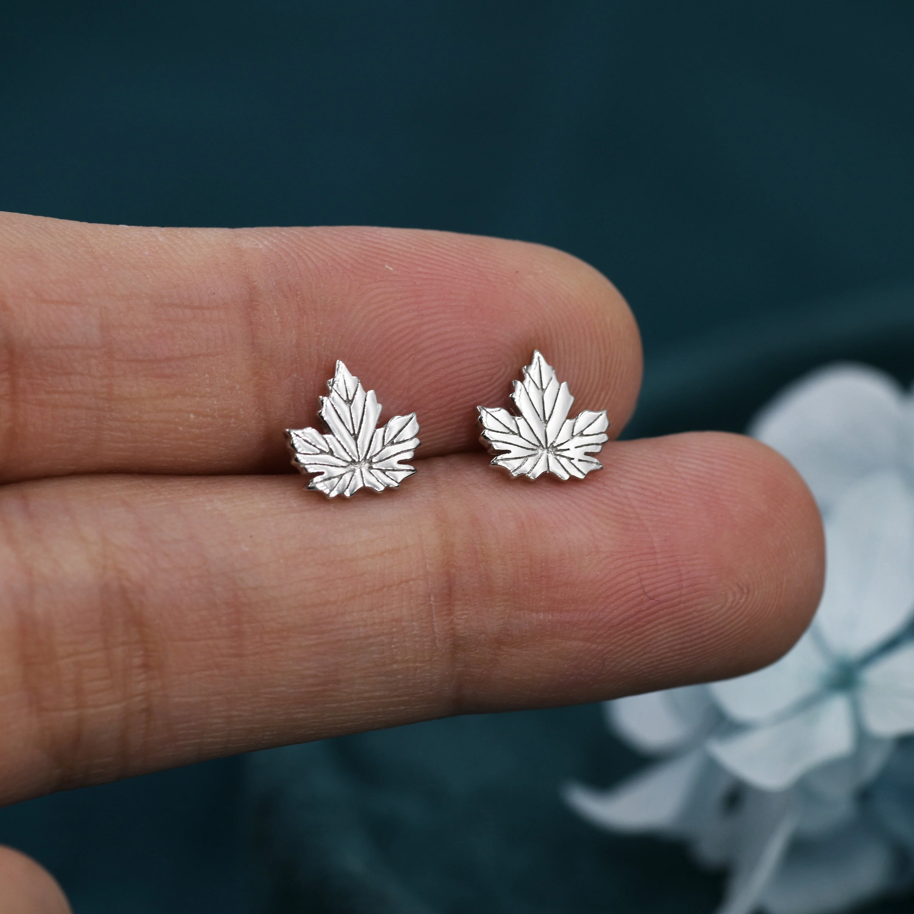 Maple Leaf Stud Earrings in Sterling Silver - Detailed Leaf Earrings - Nature Inspired Flower Earrings - Available in Gold and Rose Gold - Image 4
