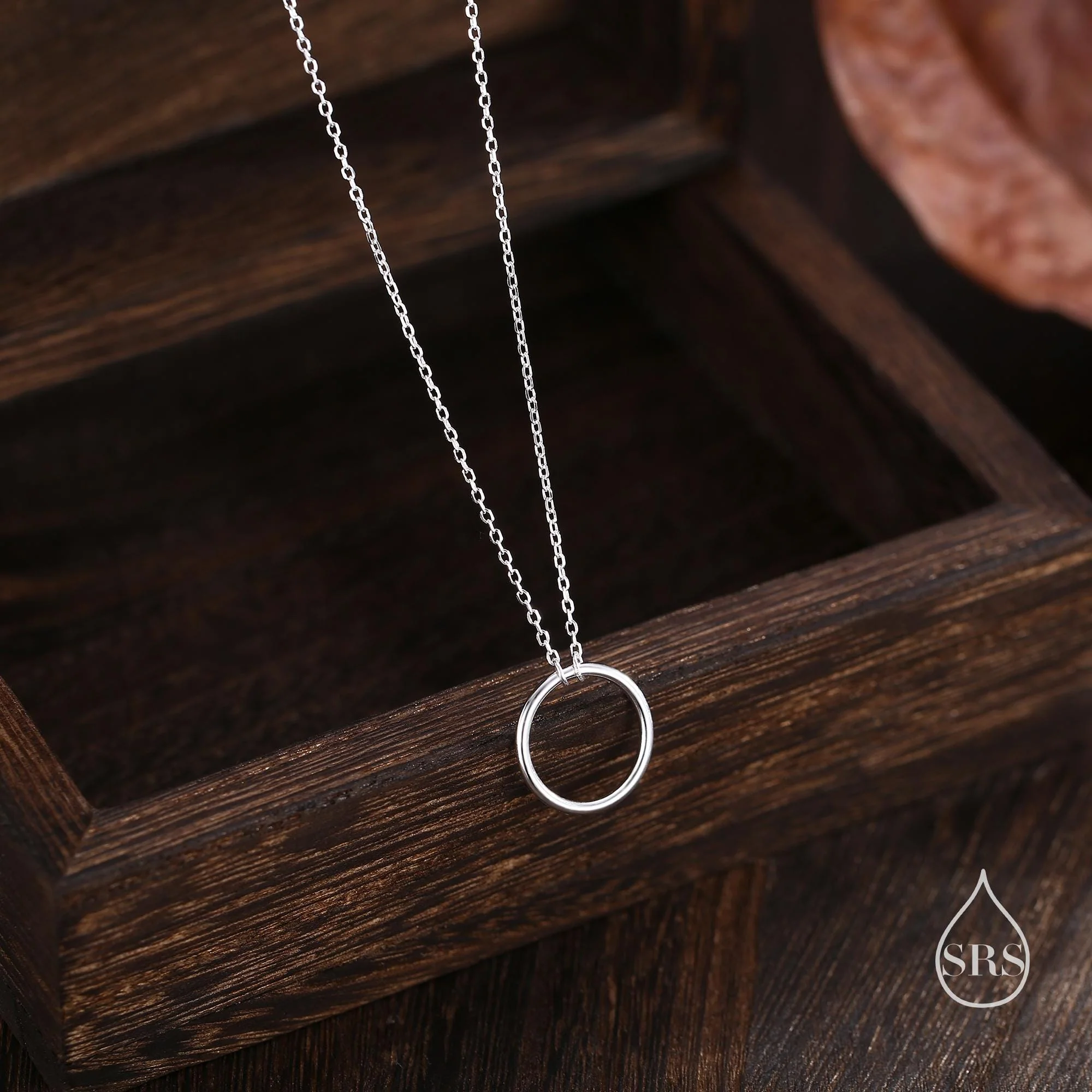Minimal Skinny Circle Pendant Necklace in Sterling Silver, Silver or Gold or Rose Gold, Delicate Circle Geometric Necklace - Image 2