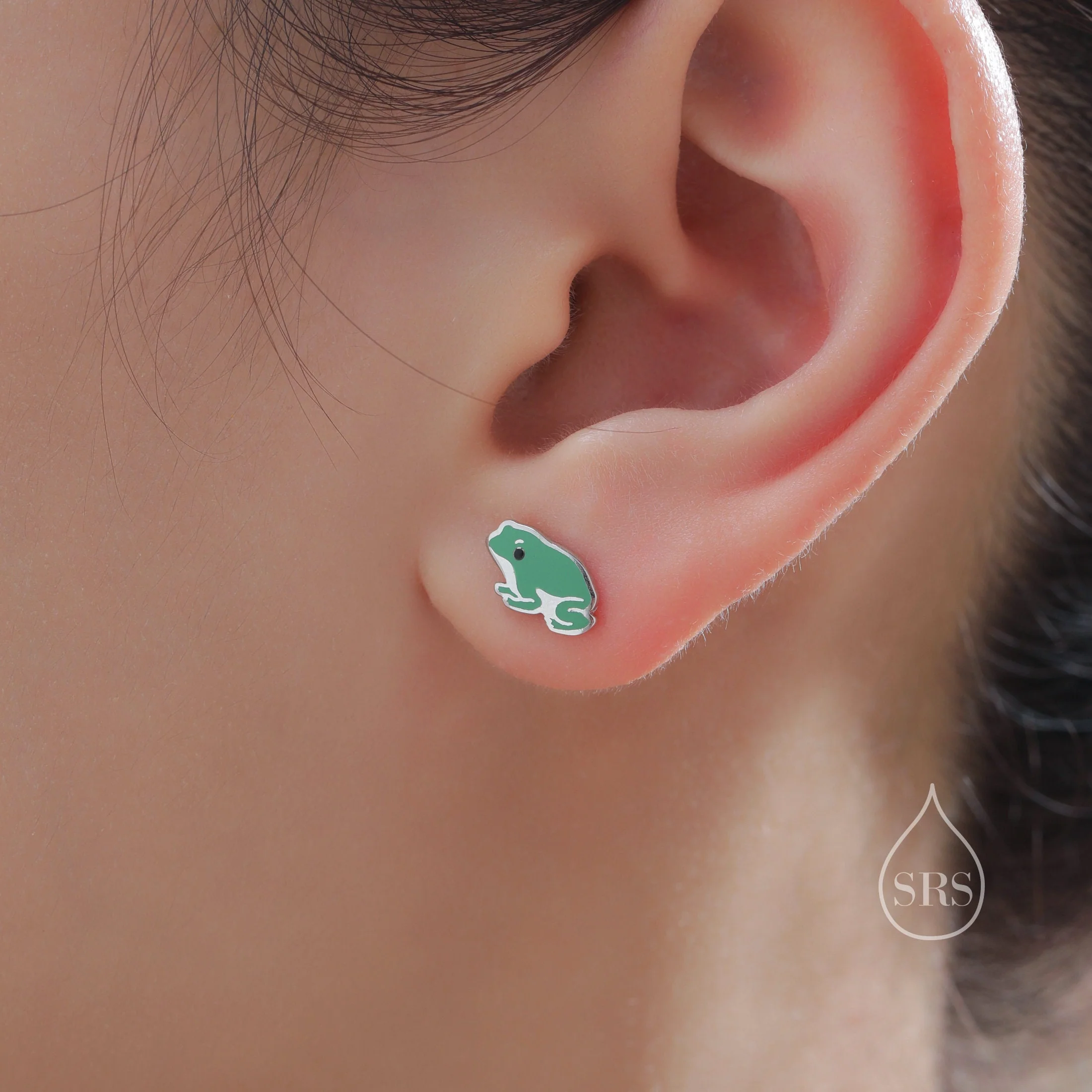 Mismatched Enamel Frog and Mushroom Stud Earrings in Sterling Silver, Kawaii Mushroom and Frog Earrings, Asymmetric Green Frog Earrings, - Image 4