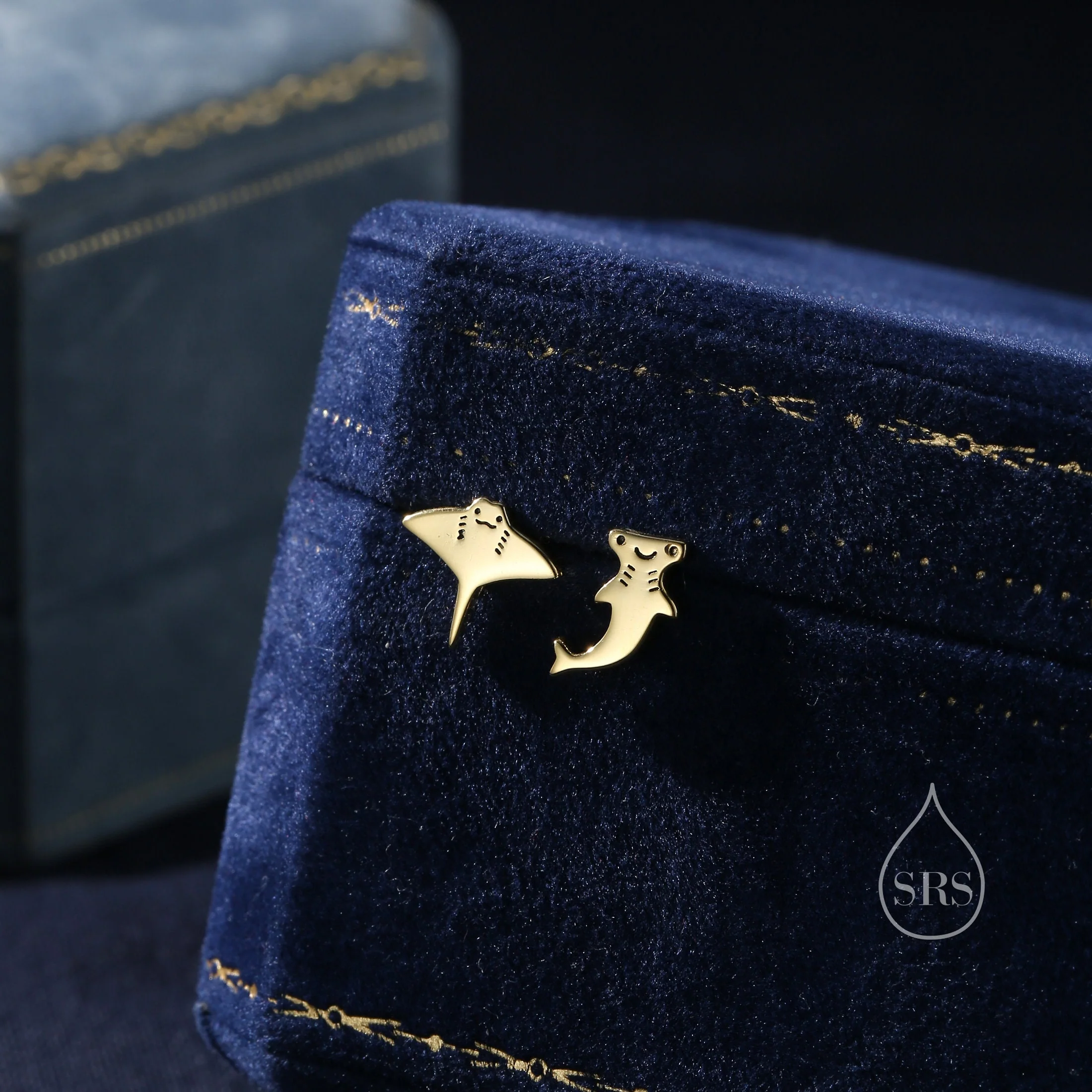 Mismatched Kawaii Hammerhead Shark and Manta Ray Stud Earrings in Sterling Silver, Silver or Gold or Rose Gold,  Asymmetric Fish Earrings - Image 5