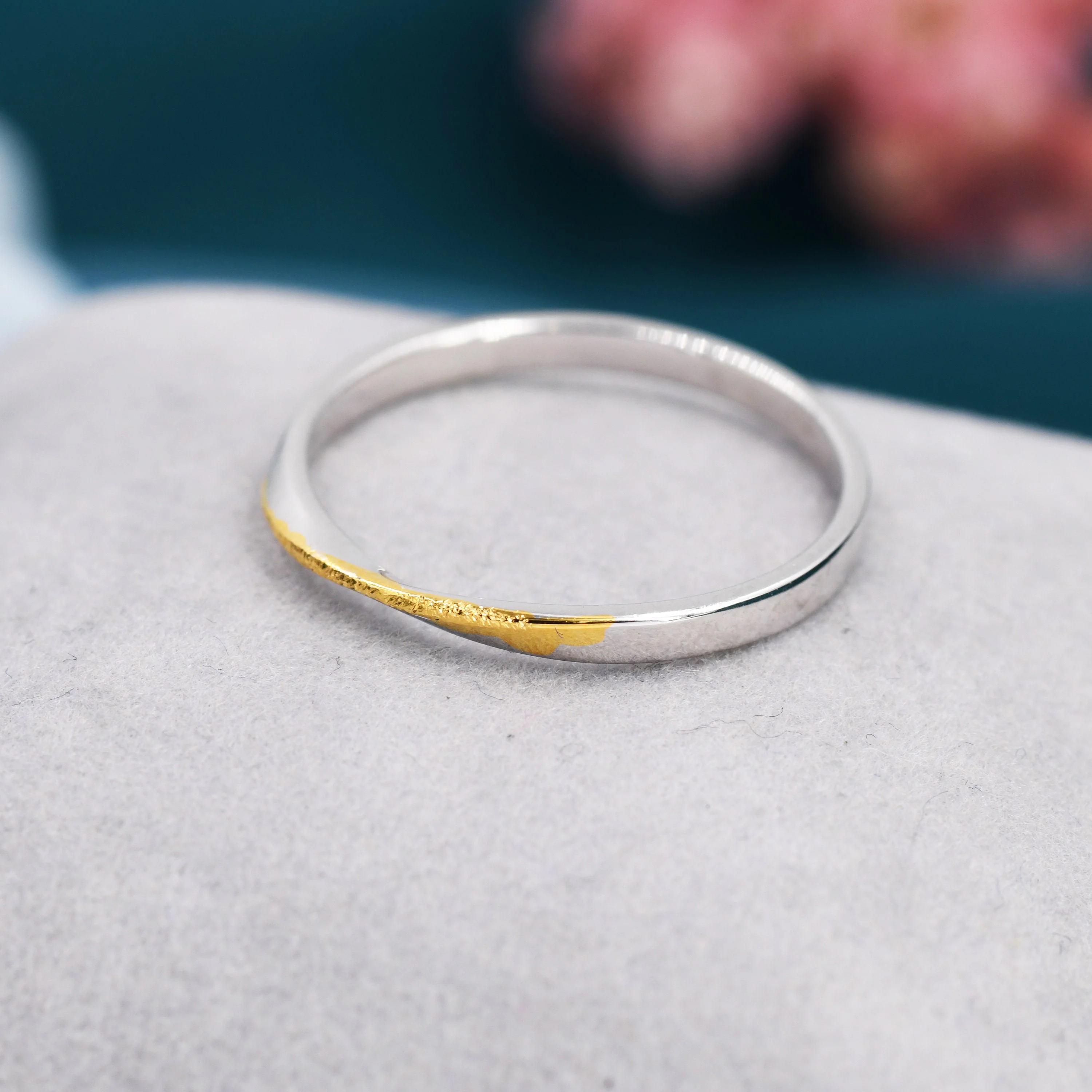 Mobius Ring in Sterling Silver with Partial Gold Coating, Mobius Strip Ring, Silver Mobius Circle Ring, Infinity Ring, US 5 6 7 8 Size - Image 2