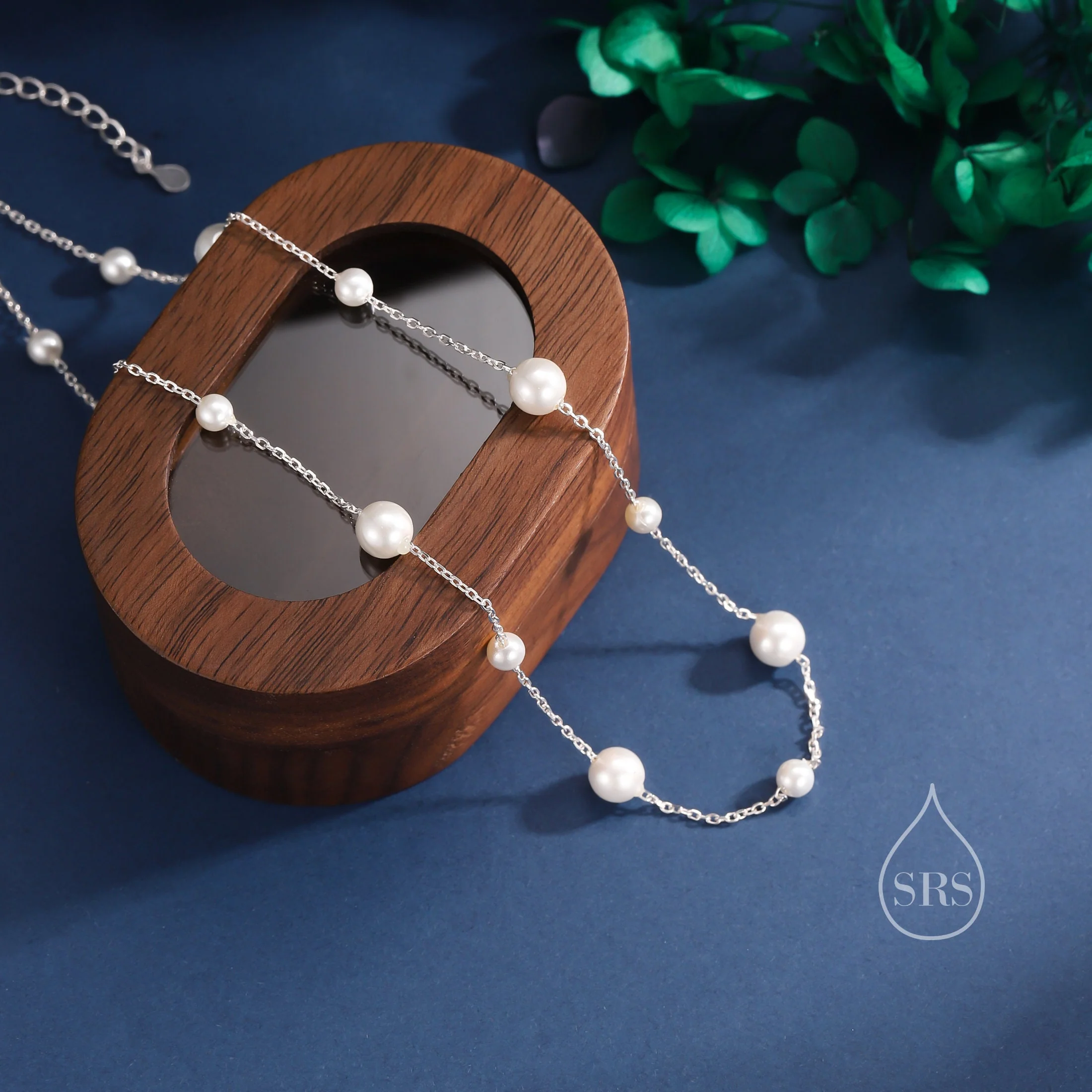 Mother of Pearl Choker Necklace in Sterling Silver, Silver or Gold , Adjustable Length, Short Pearl Necklace, Satellite Beaded Necklace - Image 4