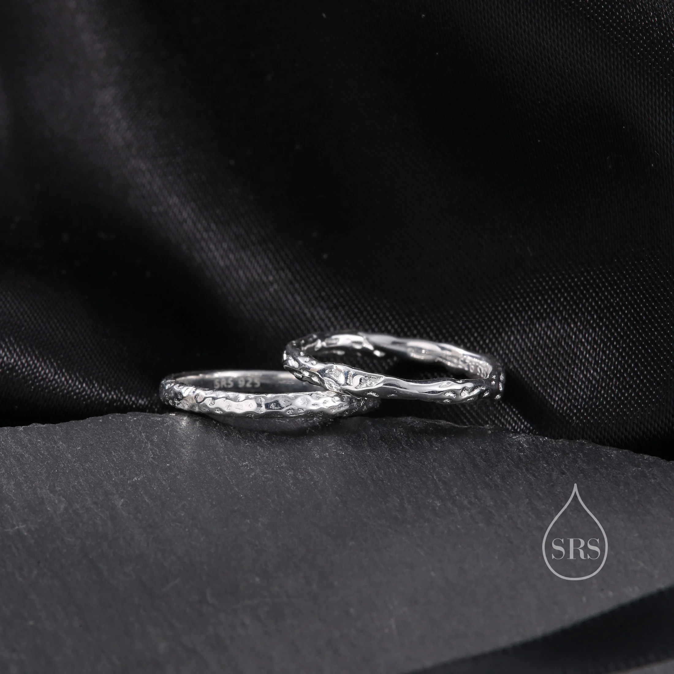 Organic Shape Minimalist Ring in Sterling Silver, Hammered Ring, Molten Shape Ring, US Size 5-8 - Image 5