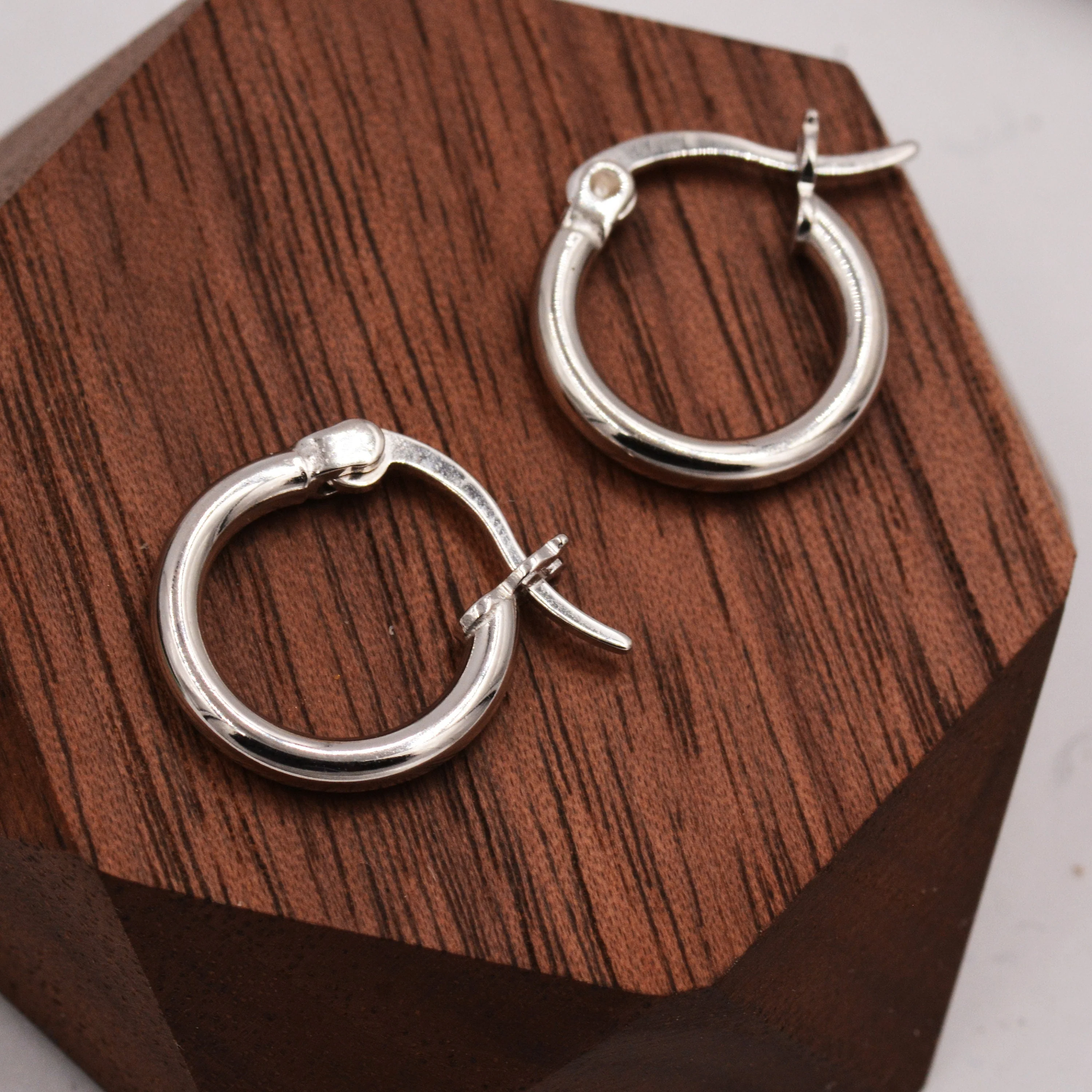 Pair of Plain Huggie Hoop Earrings in Sterling Silver with Detachable Baroque Pearl Charms,  Two Sizes Available, Simple Hoop Earrings - Image 3