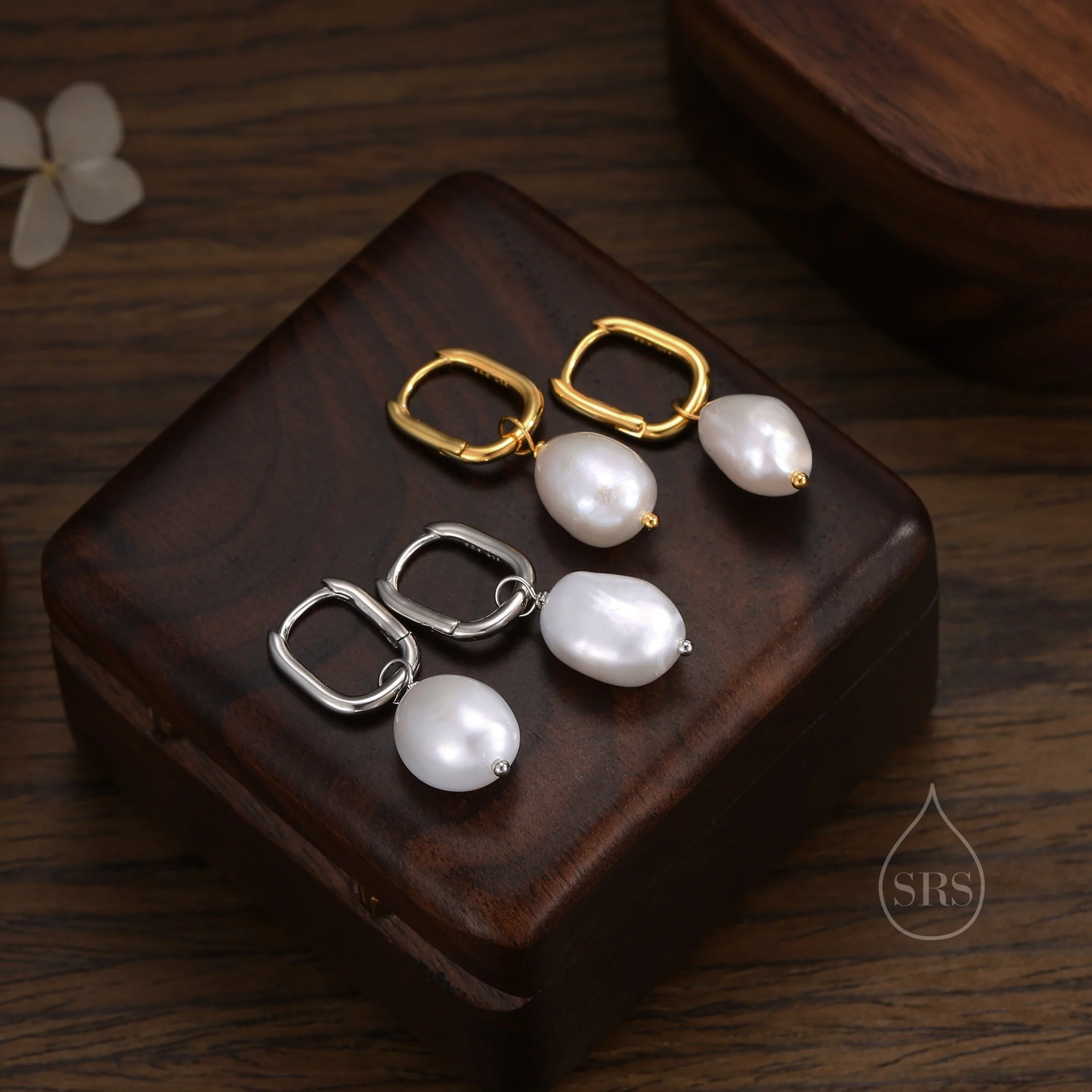 Rectangular Hoops with Dangling Baroque Pearl Drop Earrings in Sterling Silver, Silver or Gold, Keshi Pearl Earrings, Oval Hoops with Pearls - Image 2