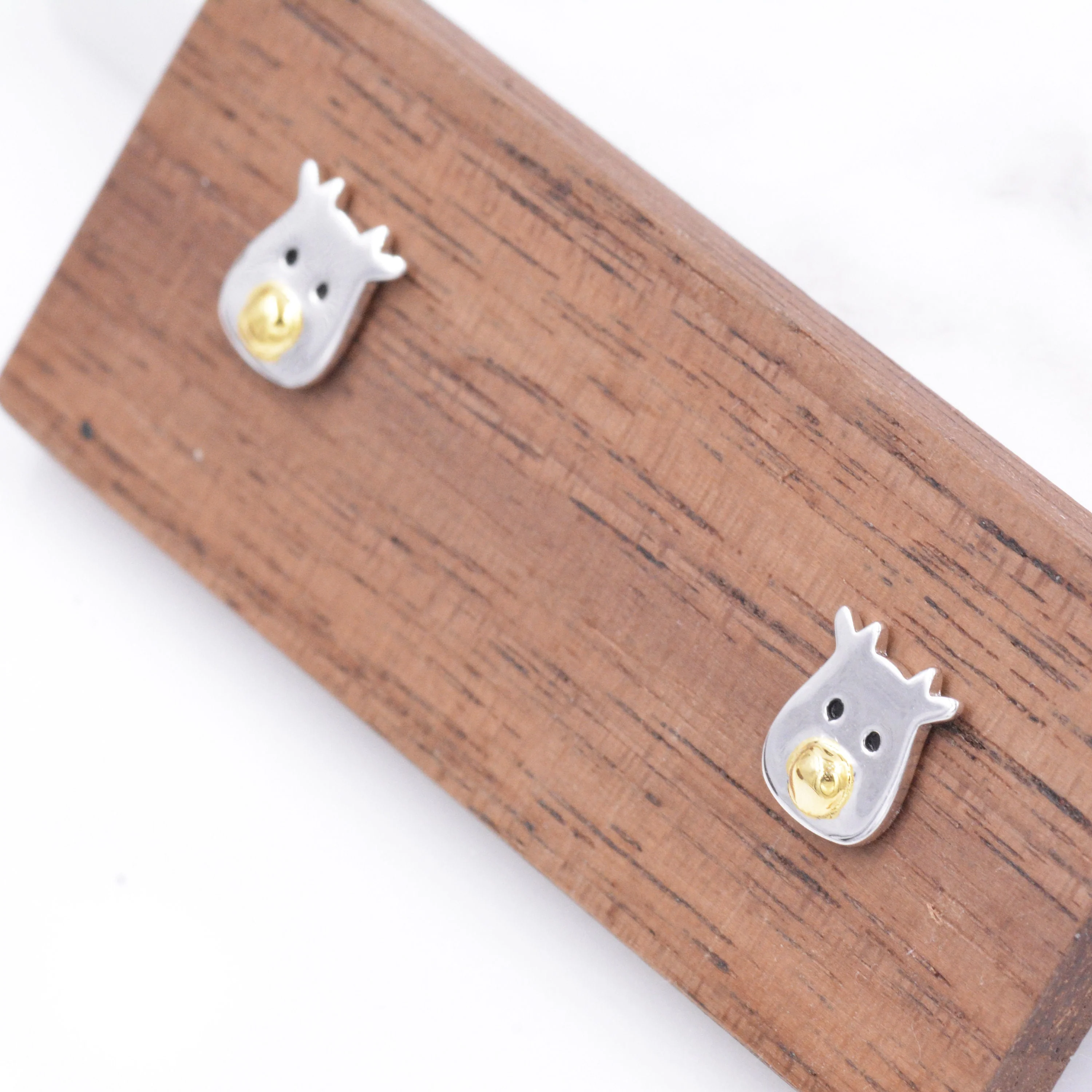 Reindeer stud earrings in Sterling Silver, Rudolph Earrings, Deer Earrings, Christmas Earrings - Image 7