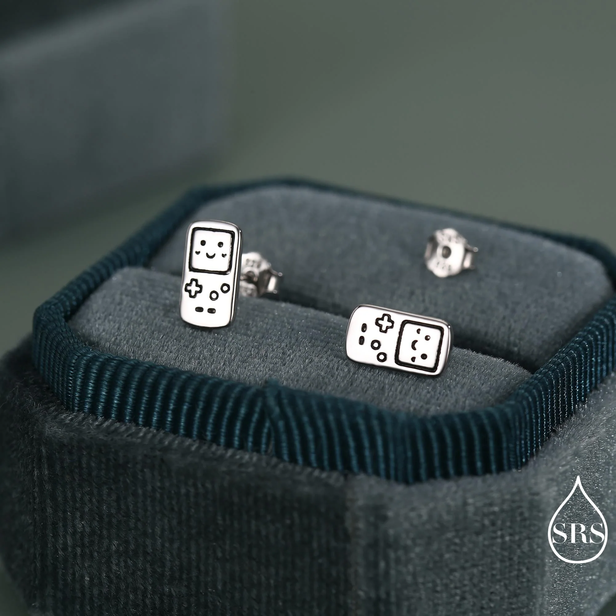 Retro Game Console Stud Earrings in Sterling Silver, 90s Nostalgic Jewellery, Silver, Gold or Rose Gold Finish - Image 2