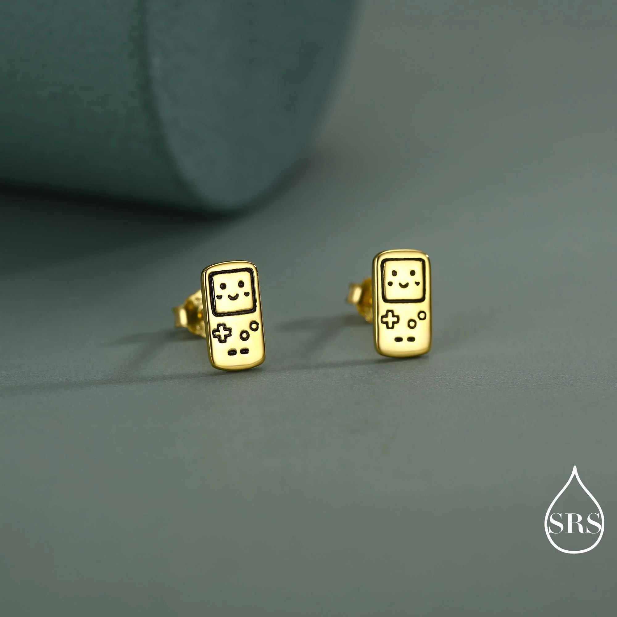 Retro Game Console Stud Earrings in Sterling Silver, 90s Nostalgic Jewellery, Silver, Gold or Rose Gold Finish - Image 5