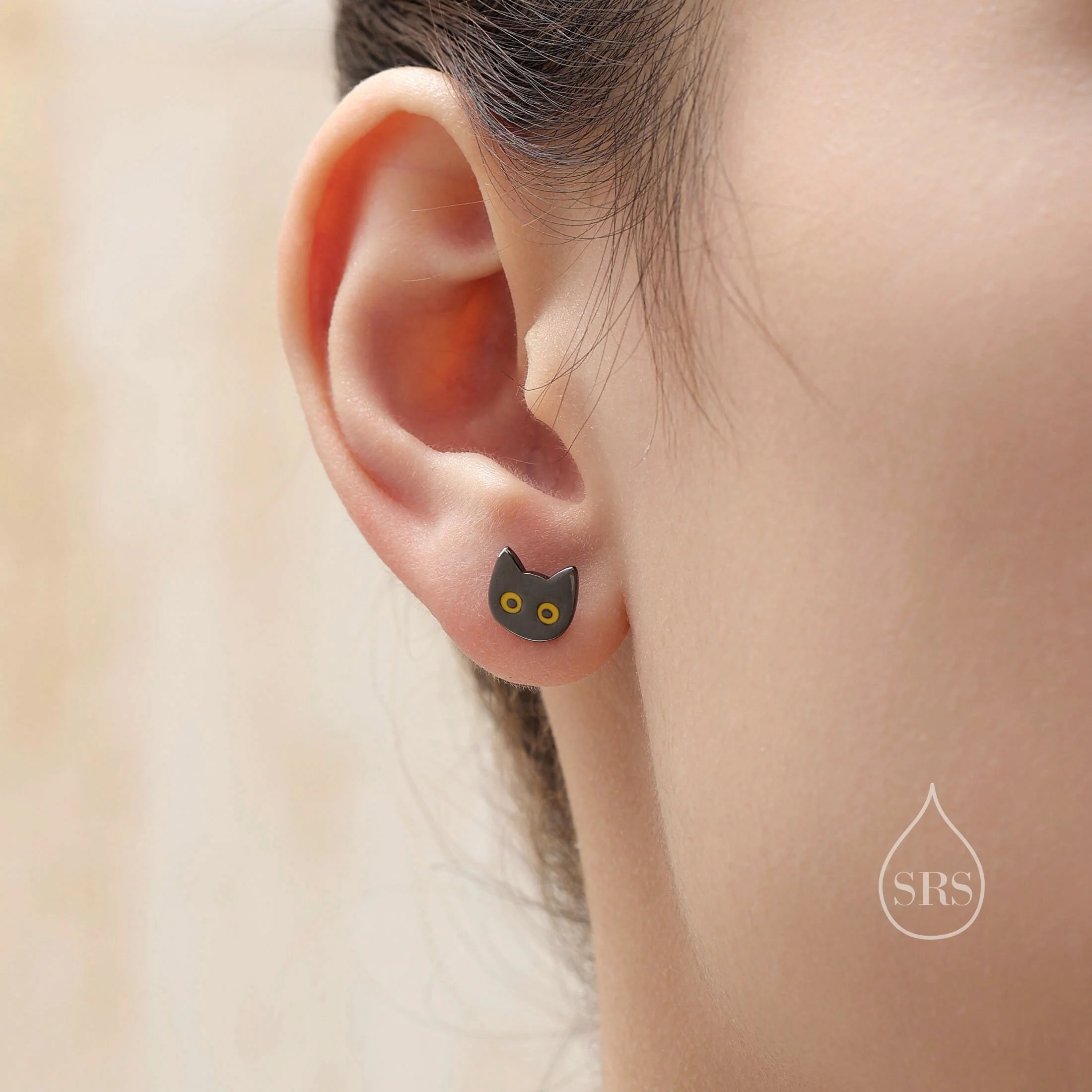 Schrodinger's Cat Asymmetric Stud Earrings, Mismatched Black Cat Stud Earrings in Sterling Silver, Black Rhodium Coated Cat Earrings - Image 4