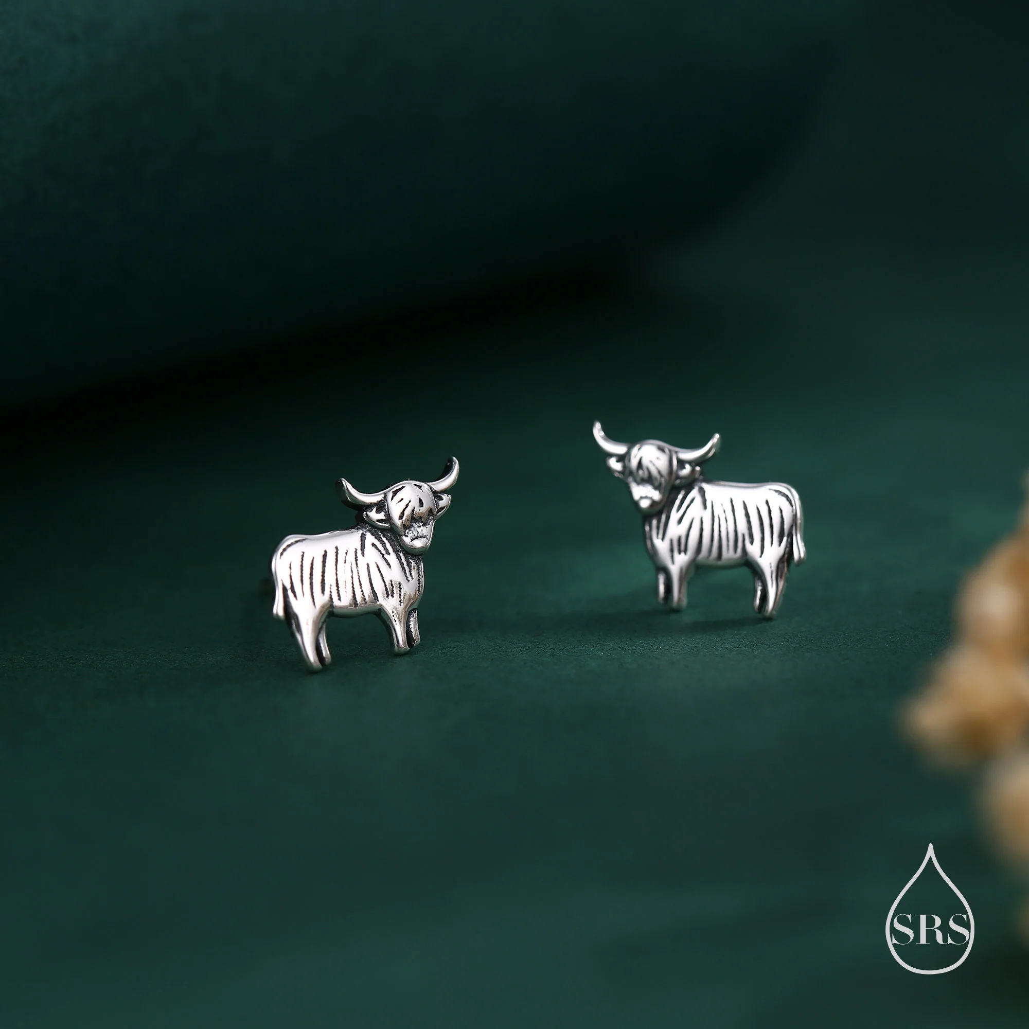 Small Pair of Highland Cow Stud Earrings in Sterling Silver, Silver or Gold or Rose Gold, Cute Bull Earrings, Scottish Design - Image 3