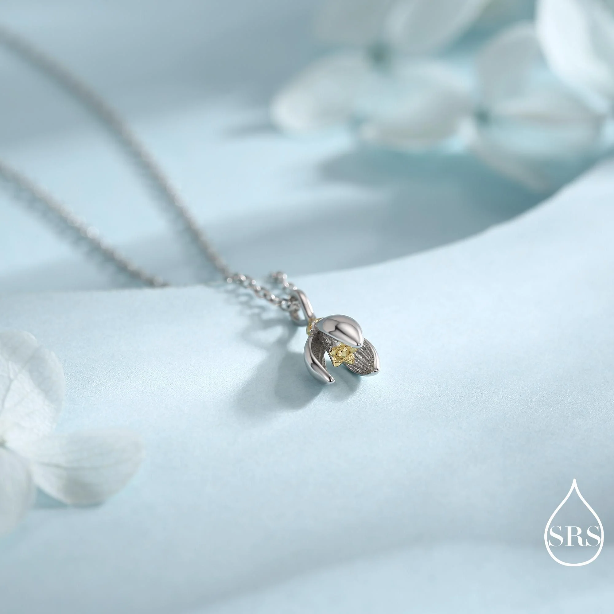 Snowdrop Flower Tiny Pendant Necklace in Sterling Silver, Nature Inspired Flower Necklace, January Birth Flower, Botanical - Image 4