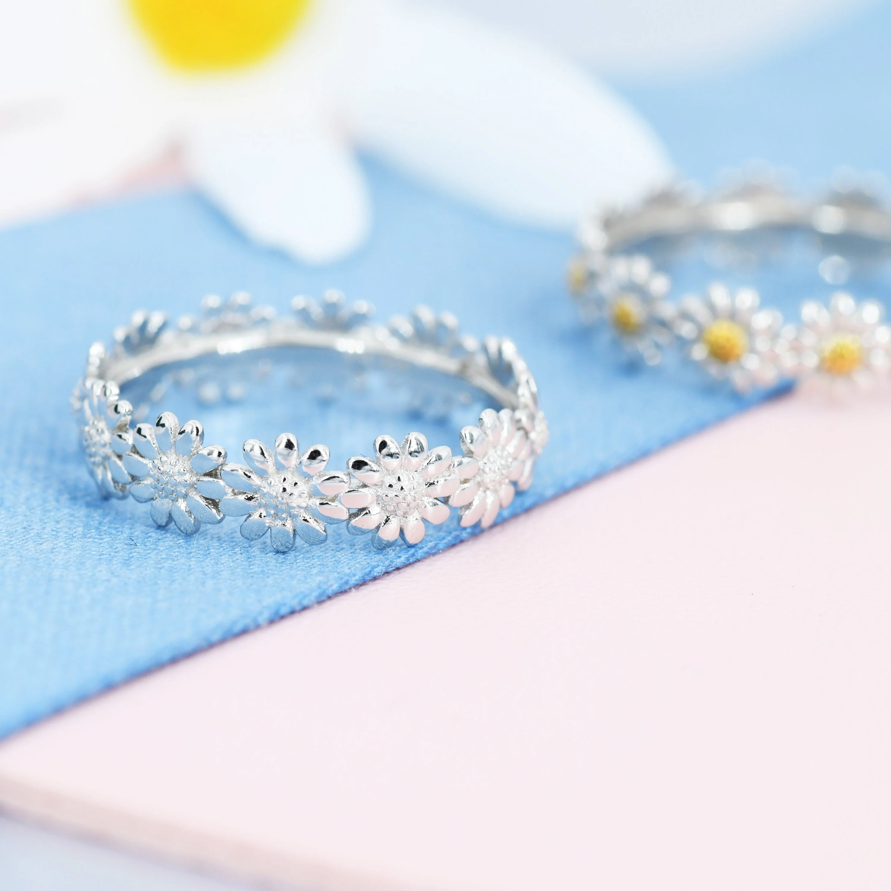 Sterling Silver Daisy Ring, Flower Infinity Band, Eternity Ring, Friendship Ring, Nature Inspired Jewellery US 5 - 8 - Image 5
