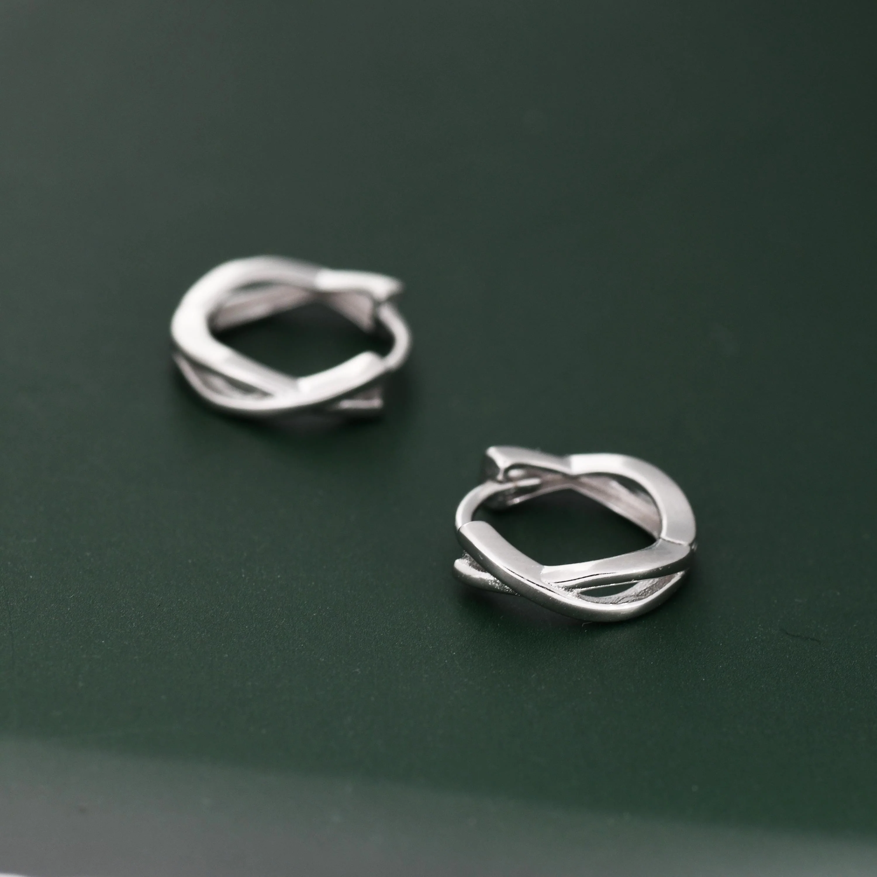 Sterling Silver Delicate Braided Huggie Hoops, Mini Twist Hoops, Intertwining Hoop Earrings, Dainty Huggie Hoops Earrings, Mobius Hoops