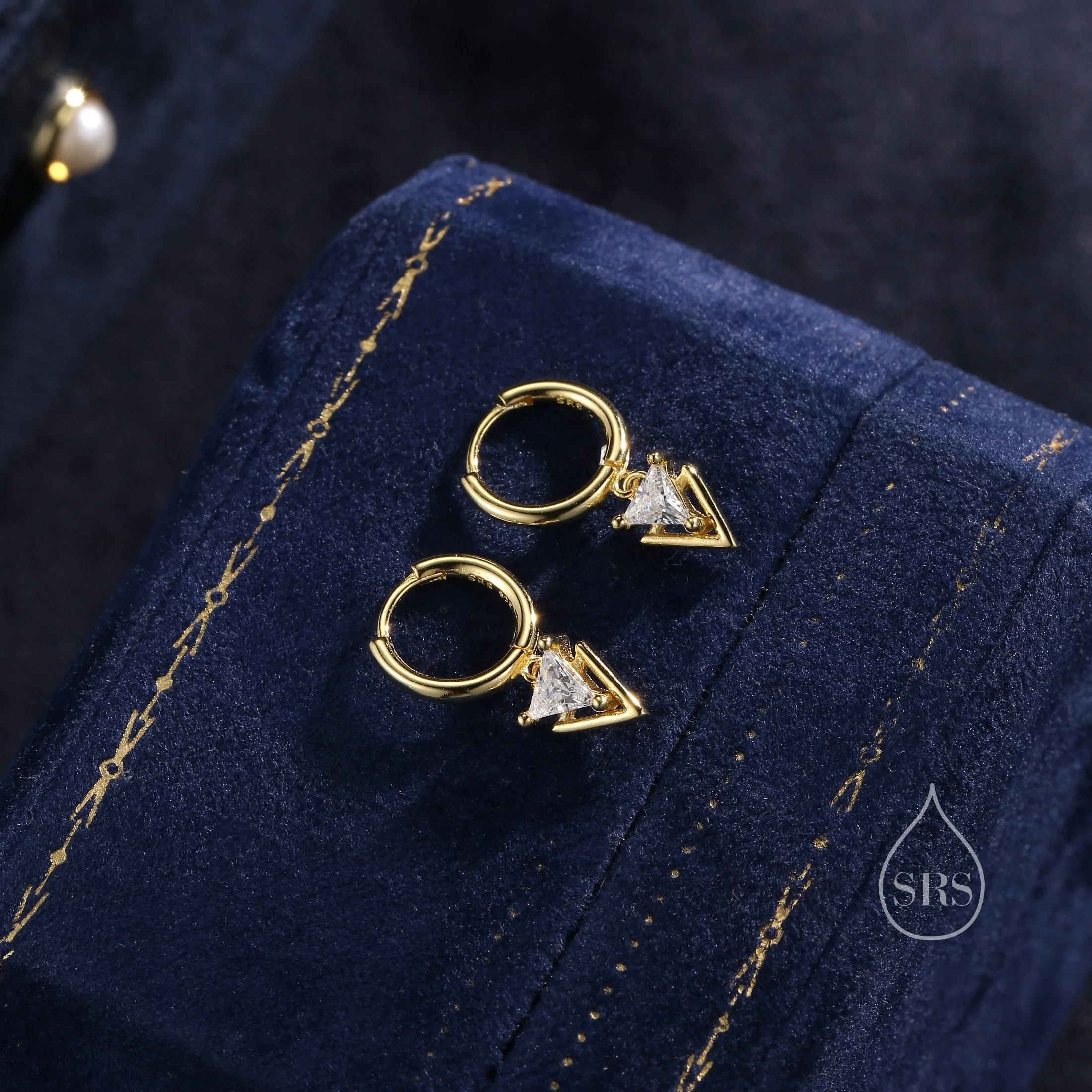 Sterling Silver Double Triangle Dangle Huggie Hoops, Double Triangle Hoop Earrings, Dainty Dangle Arrow Head Earrings, Geometric Arrowhead - Image 4