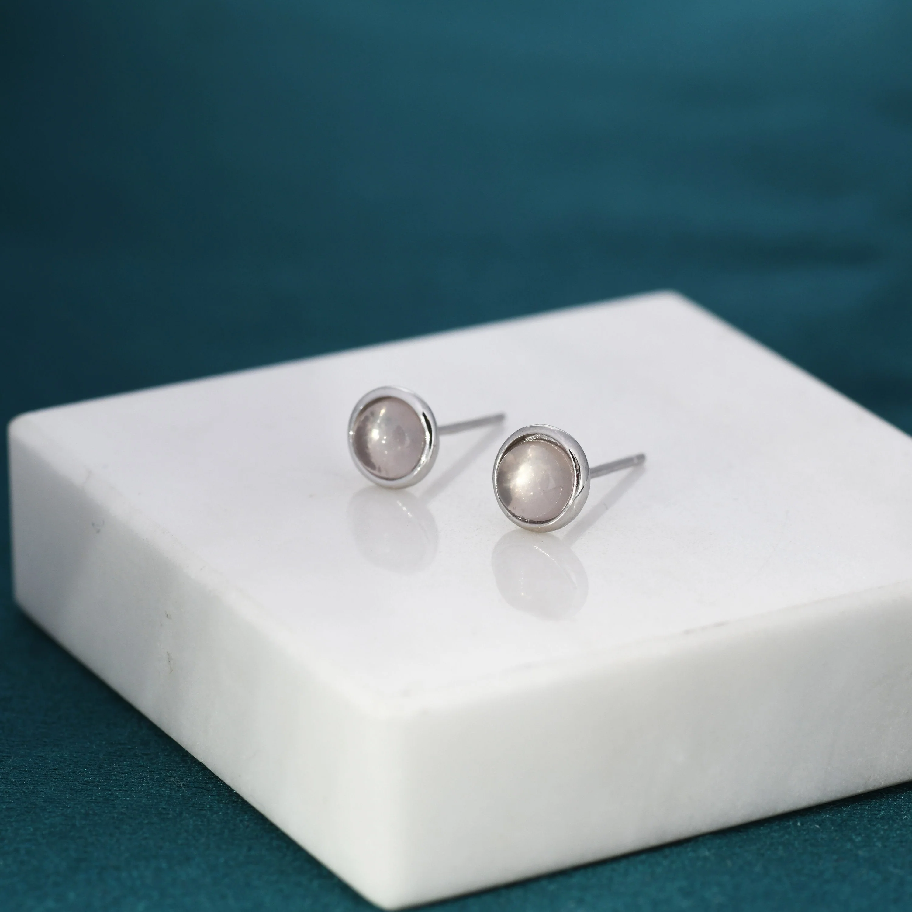 Sterling Silver Genuine Quartz Stud Earrings, 4mm or 5mm, Genuine Quartz Crystal Stud with Rose Tint, Bezel, Minimalist Style - Image 2