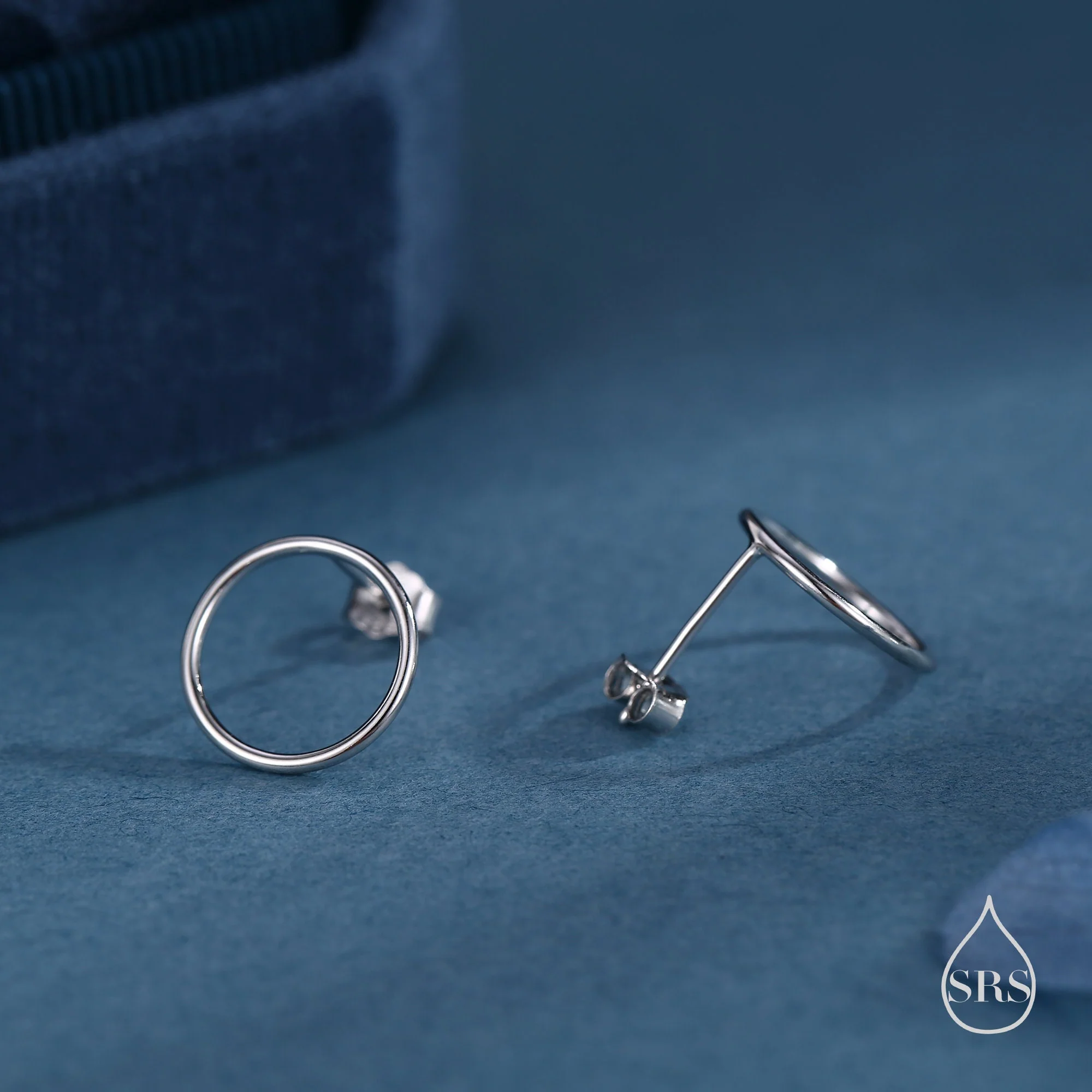Sterling Silver Minimalist Open Circle Stud Earrings in Sterling Silver - Silver, Gold or Rose Gold Finish, Minimalist Geometric Design - Image 3