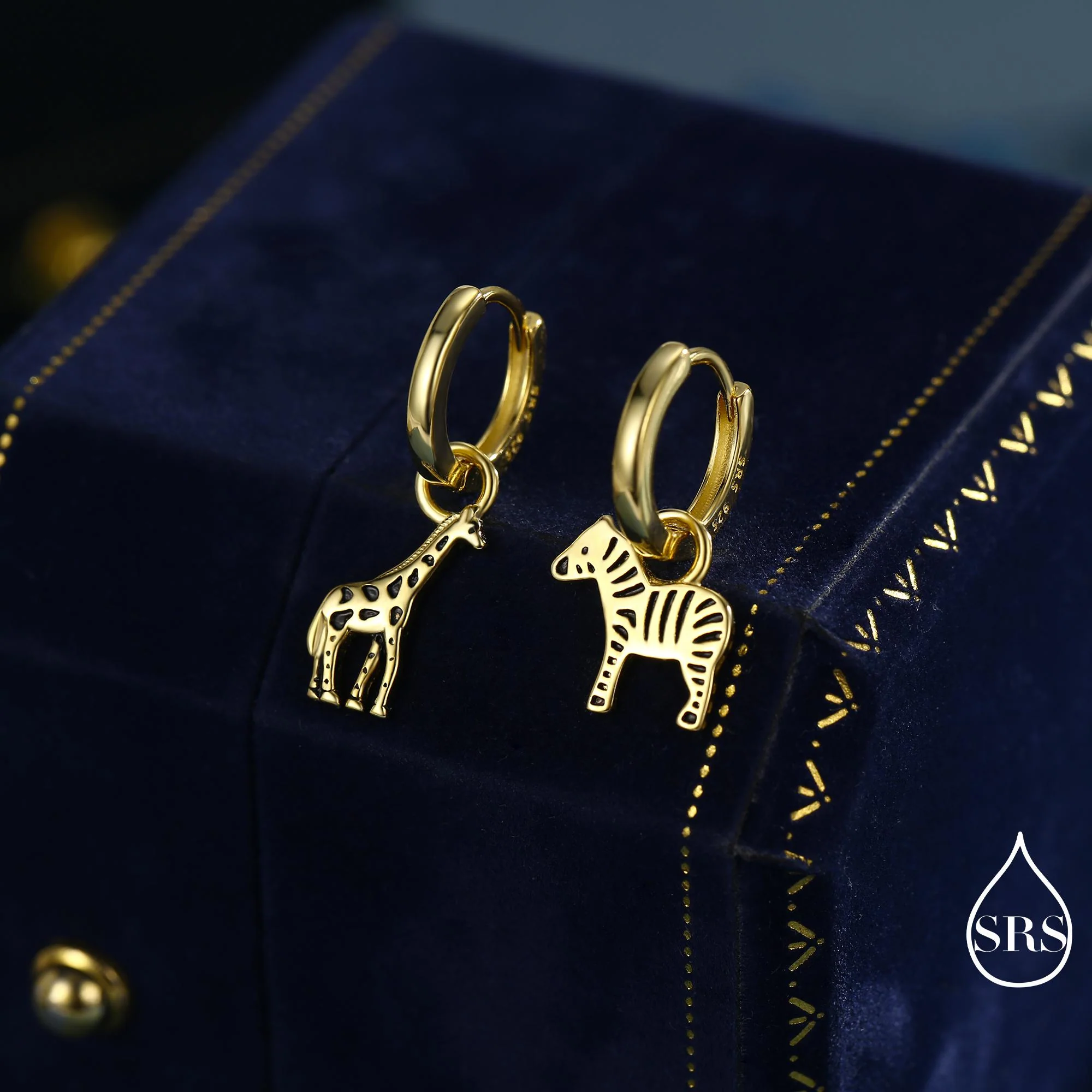 Sterling Silver Mismatched Zebra and Giraffe Hoop Earrings – Safari Animal Jewellery for Nature Lovers, Detachable Hoops - Image 4