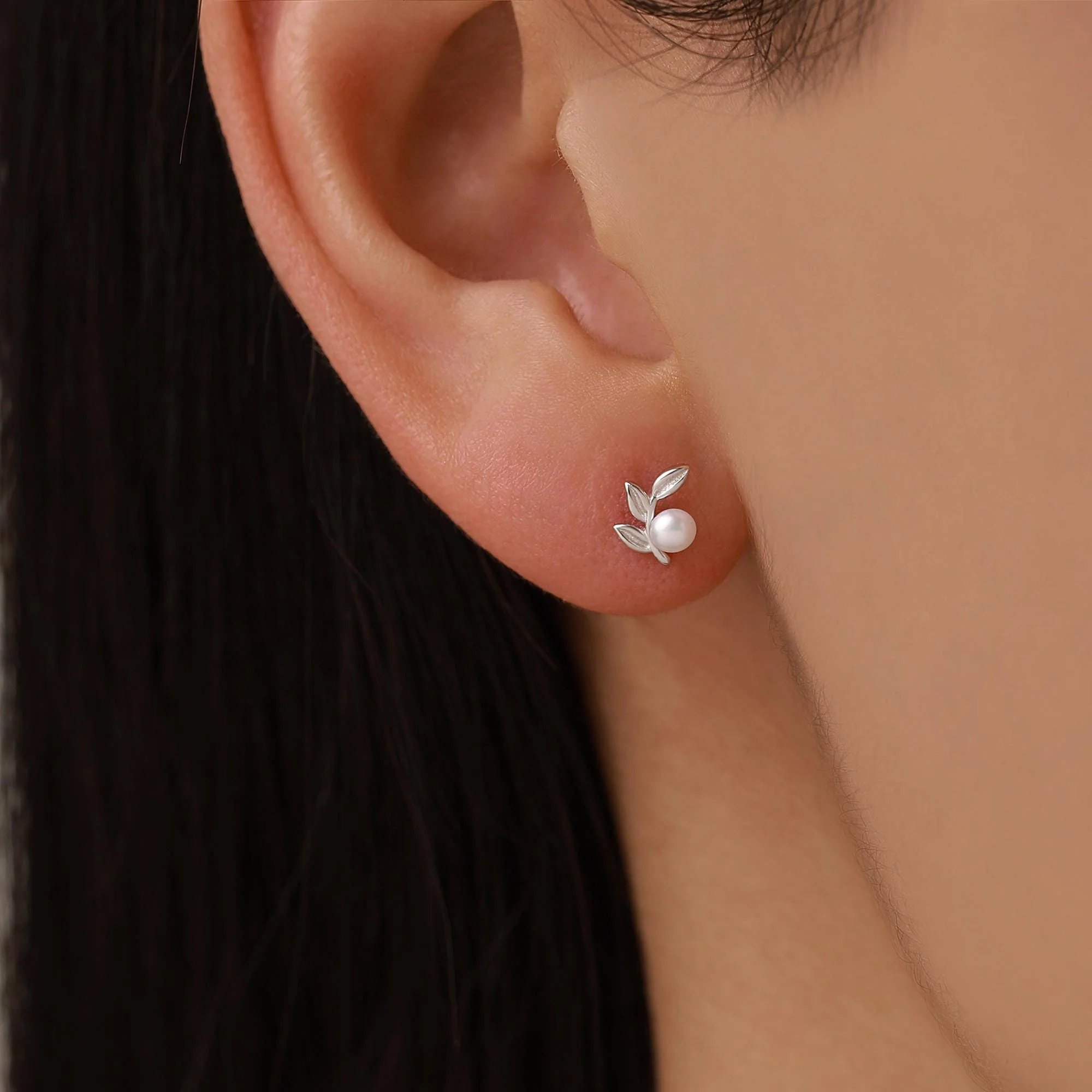 Sterling Silver Pearl Leaf 16G Flat Back Earrings Internally Threaded - Image 2