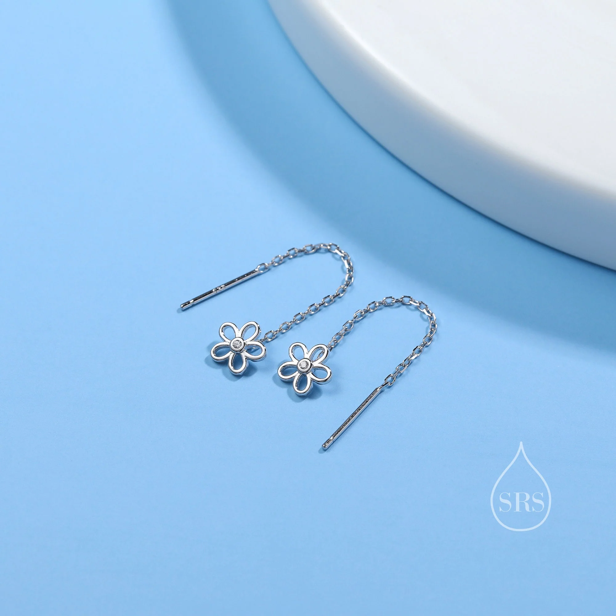 Sterling Silver Tiny Forget Me Not Flower Ear Threaders, Flower Threader Earrings, Daily Dangle Earrings, Daisy Earrings - Image 4