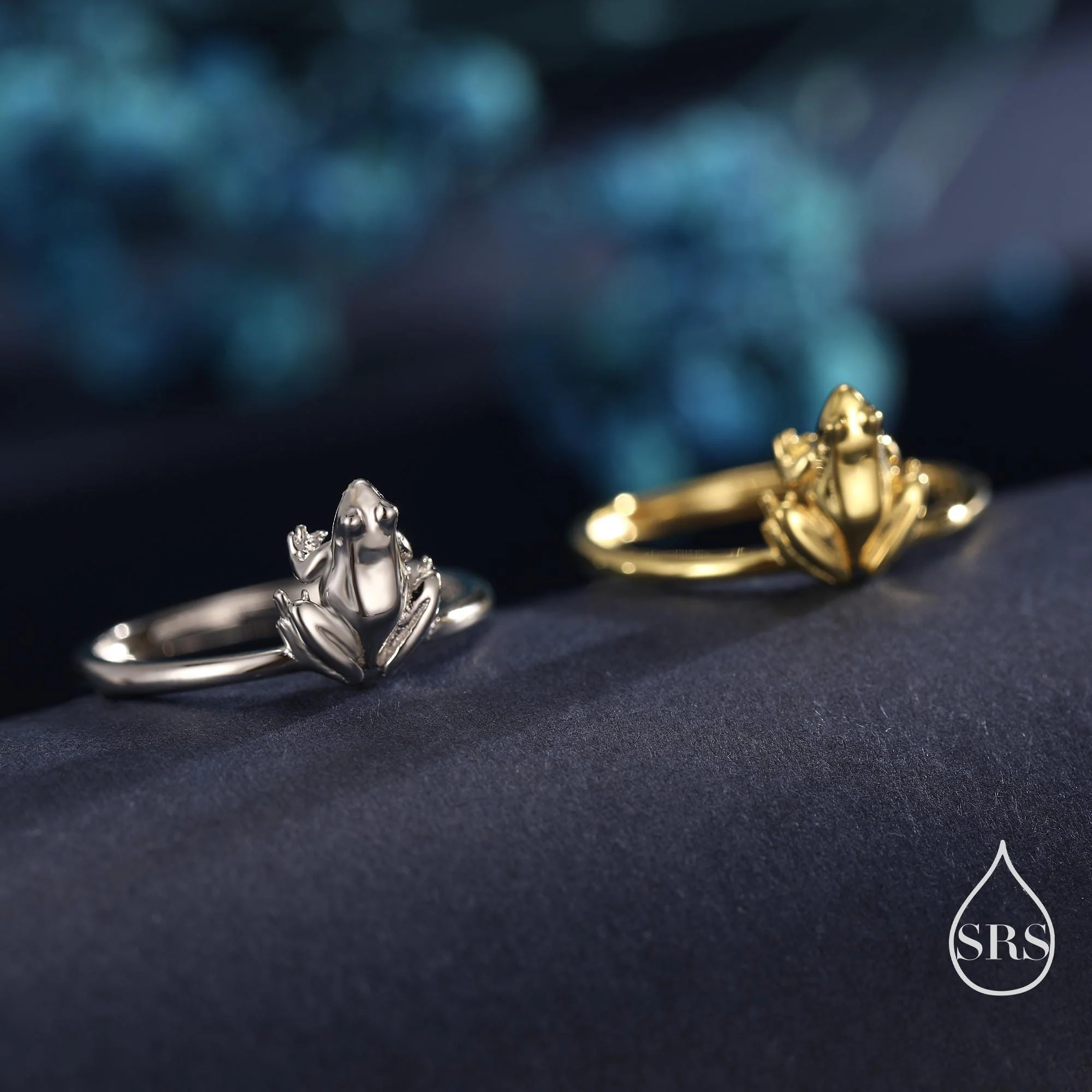 Sterling Silver Tiny Frog Ring, Silver or Gold Finish, Adjustable Size, Miniature Frog Jewellery, Frog Ring - Image 6