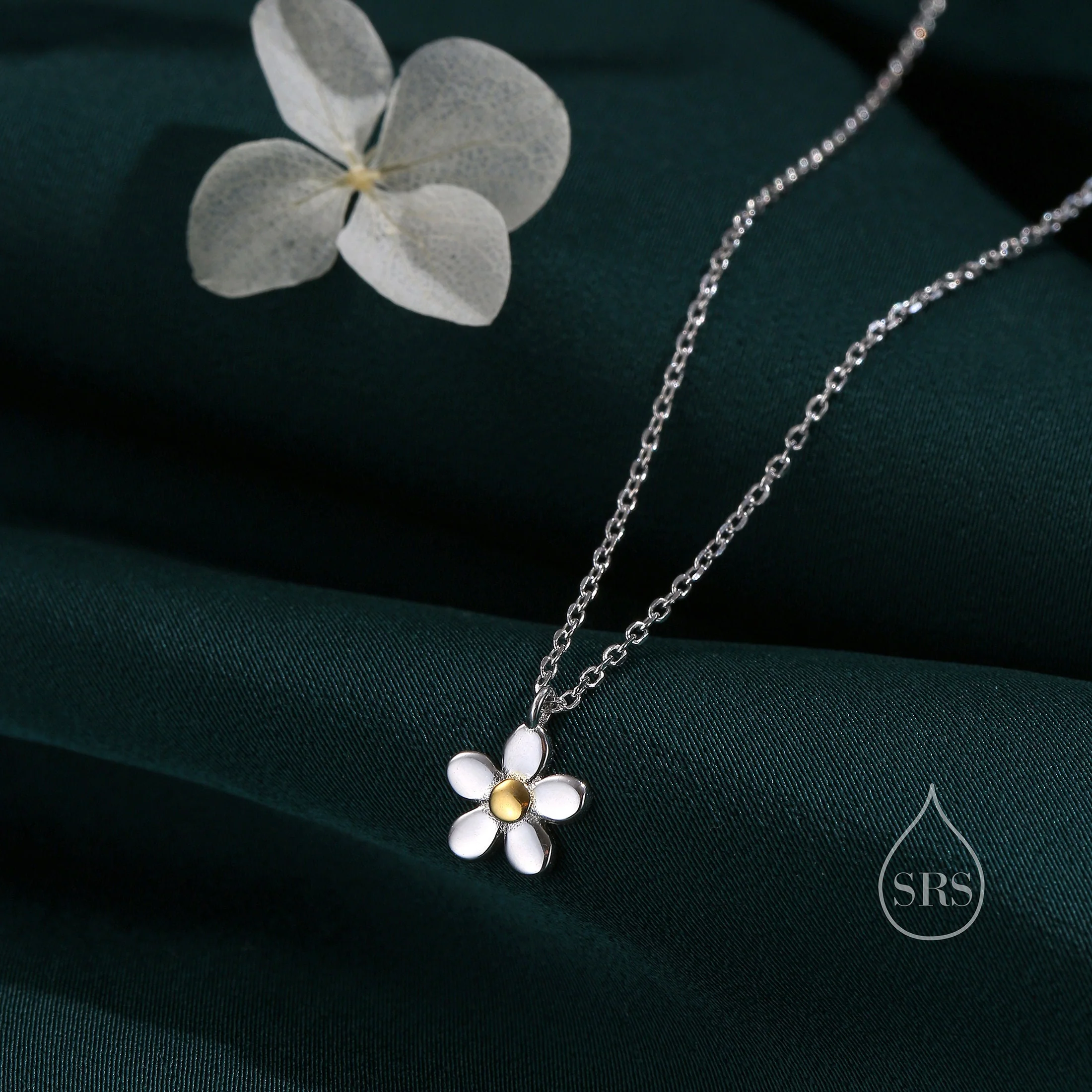 Sterling Silver Tiny Little Daisy Flower Pendant Necklace, Flower Necklace, Daisy Necklace, Forget Me Not Flower Pendant Necklace - Image 3