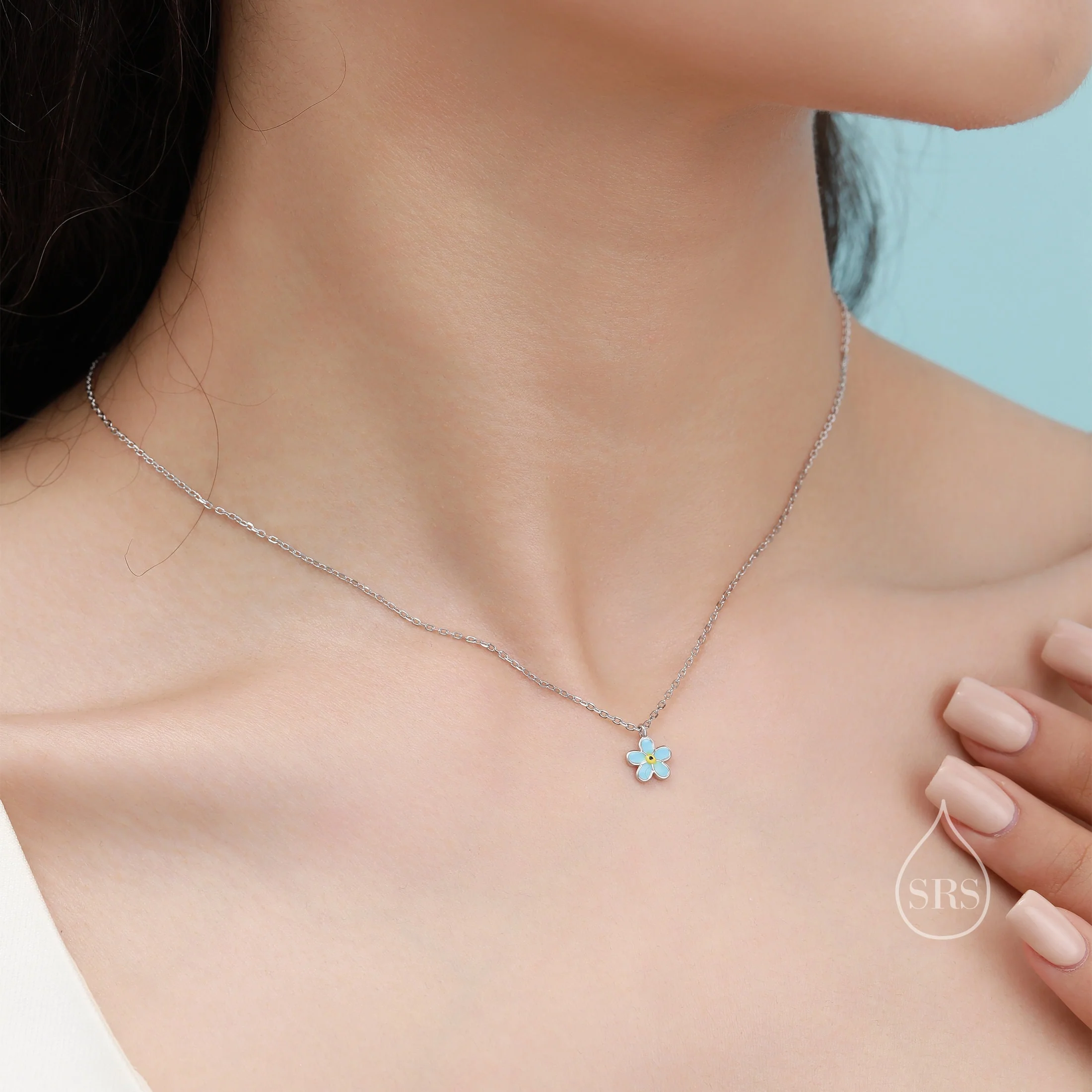 Sterling Silver Tiny Little Forget-me-not Flower Pendant Necklace - Image 3