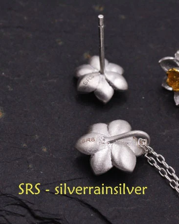 Sterling Silver Water lily Lotus Flower Blossom Stud Earrings and Necklace with Partial 18ct Gold Plating, Sweet Cute Pretty Jewellery - Image 9