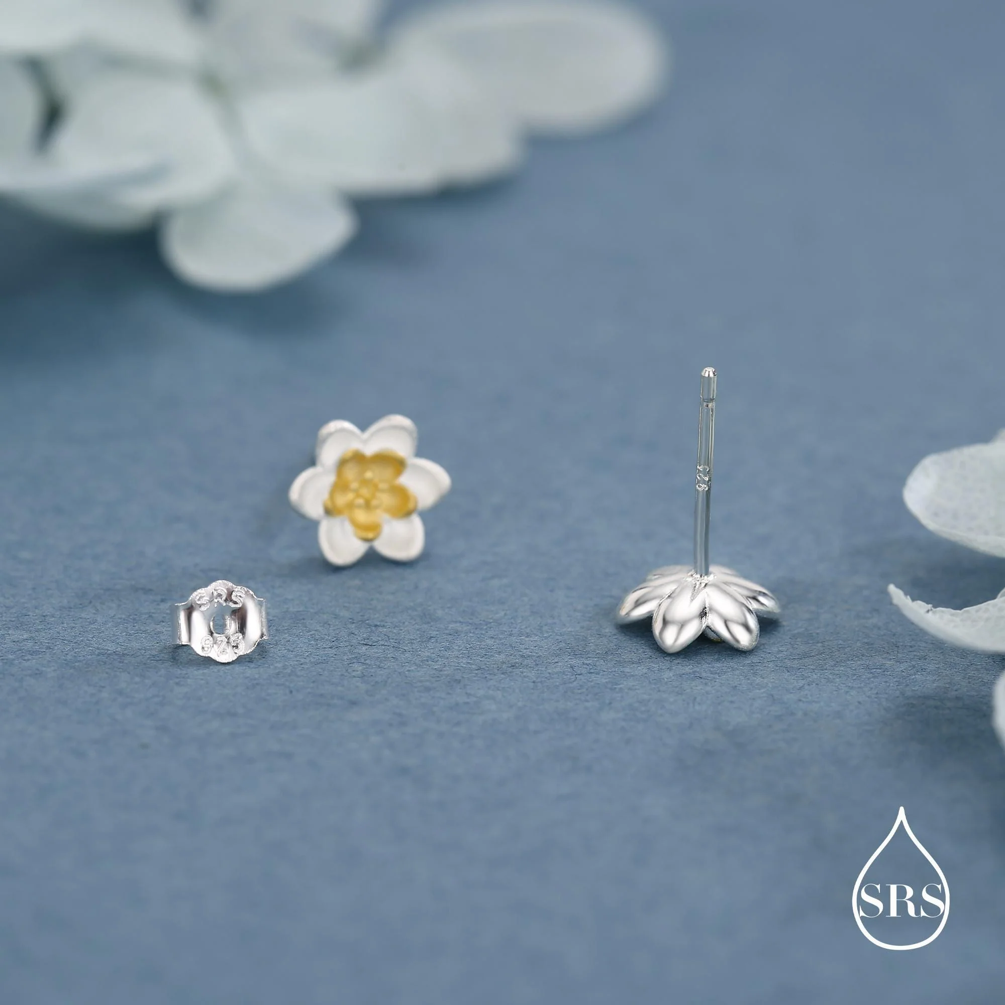 Sterling Silver Water Lily Stud Earrings with Gold-Tone Centre - Image 3
