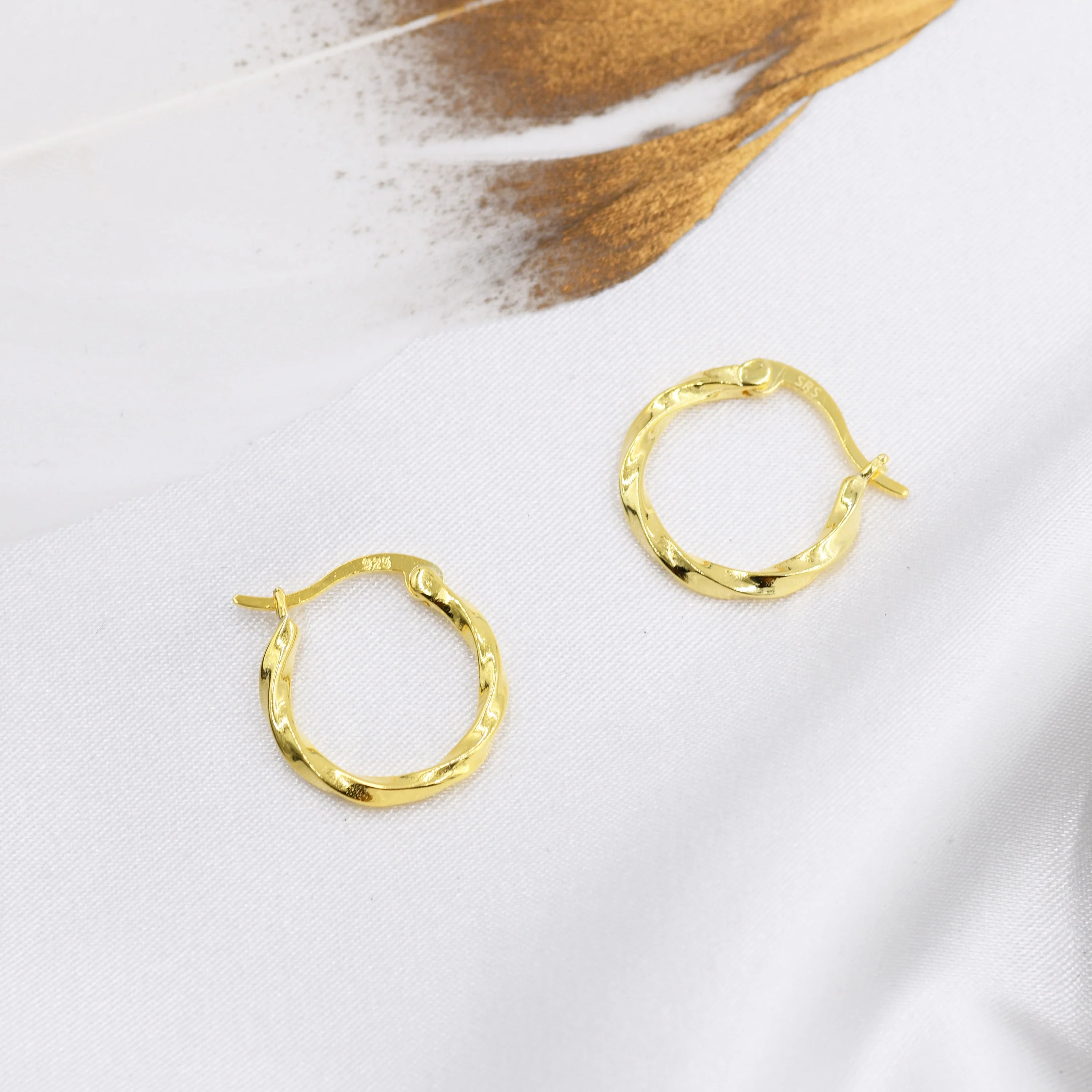 Twisted Rope Huggie Hoop Earrings, Twist Hoop Earrings, 12mm Inner Diameter, Lever Hoops - Image 4